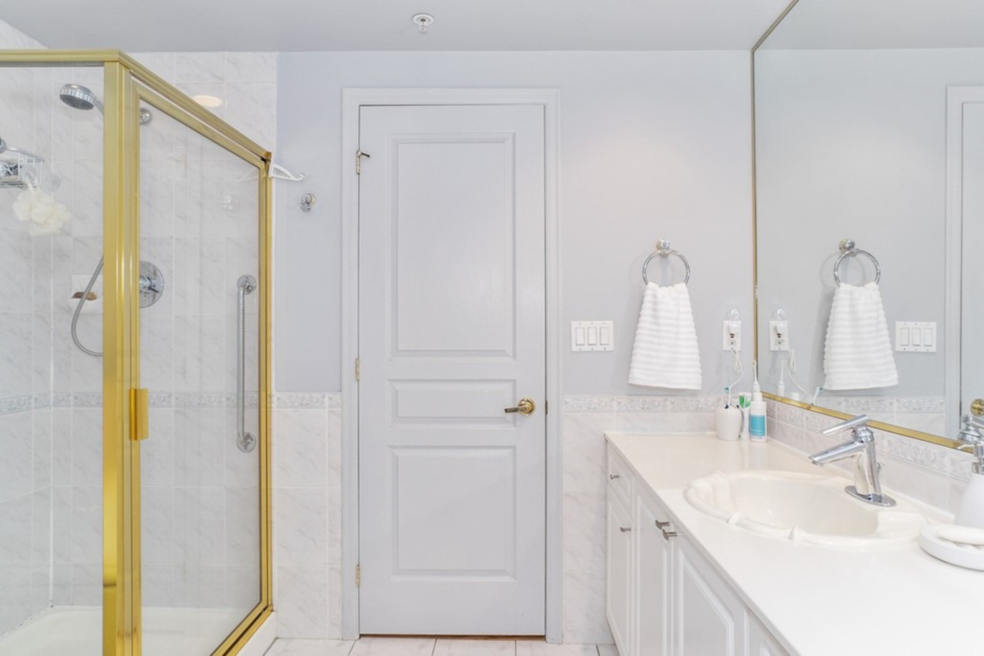 1145-e-29th-street-lynn-valley-north-vancouver-15