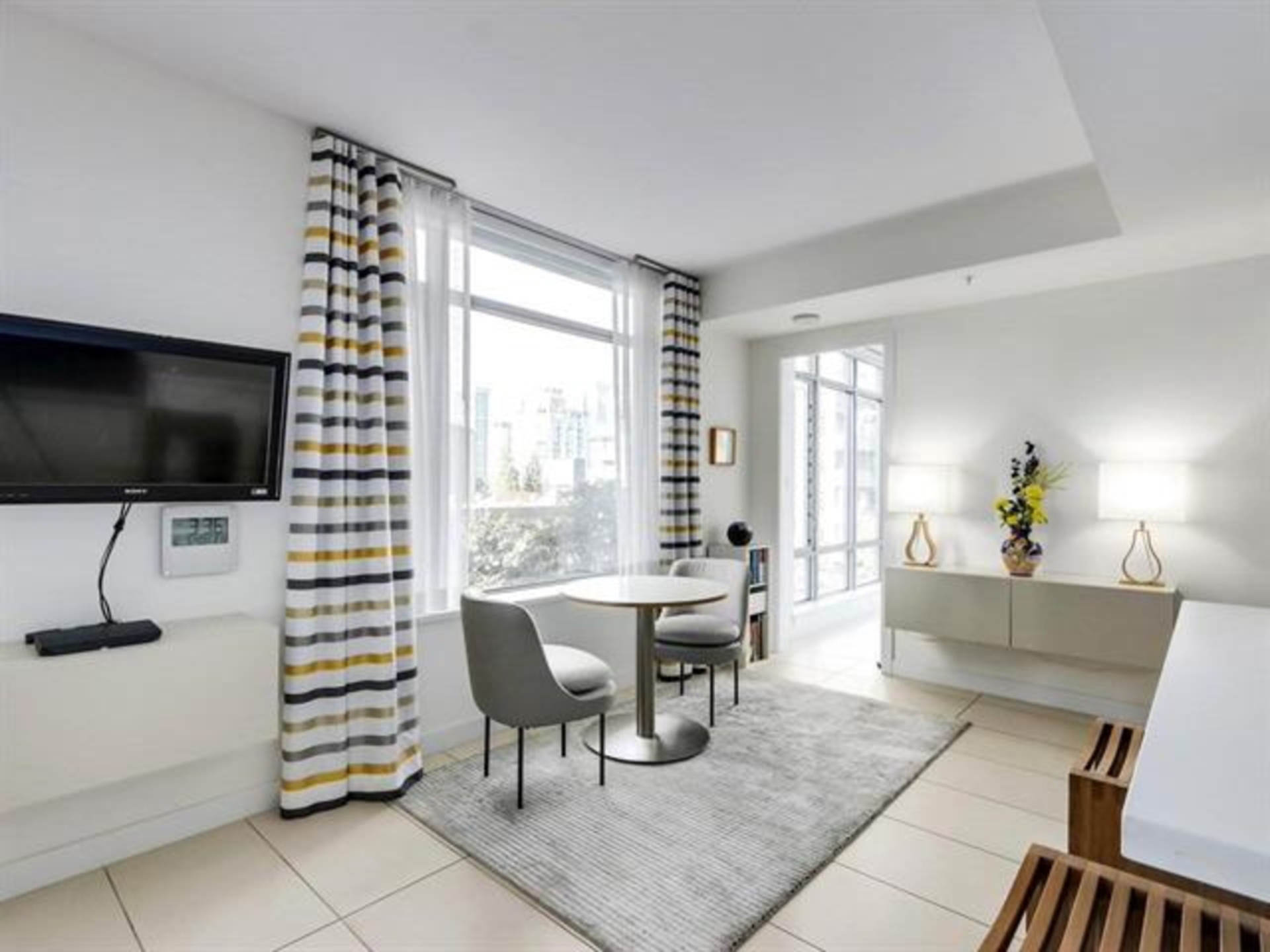 1028-barclay-street-west-end-vw-vancouver-west-01