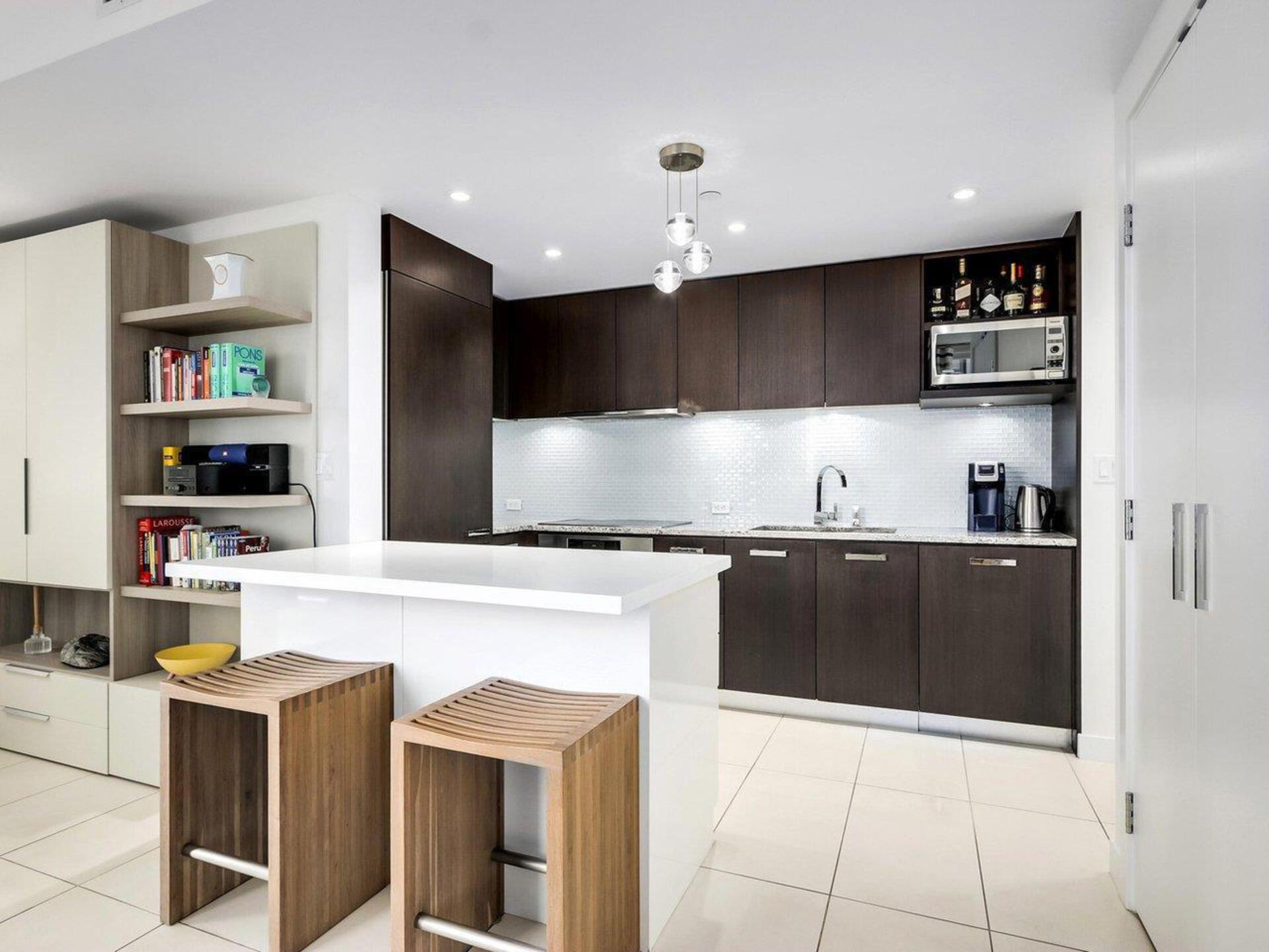 1028-barclay-street-west-end-vw-vancouver-west-06