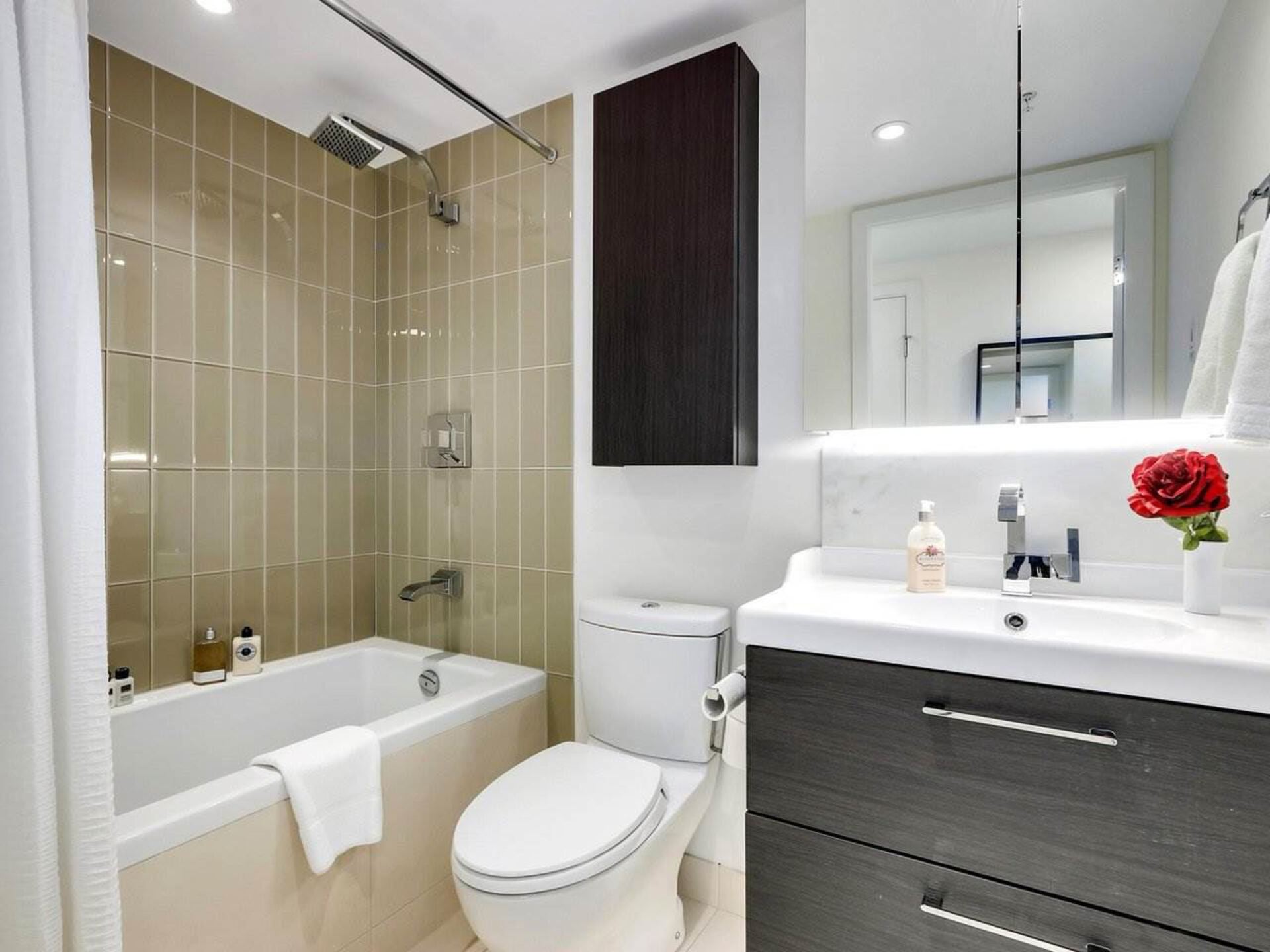 1028-barclay-street-west-end-vw-vancouver-west-13