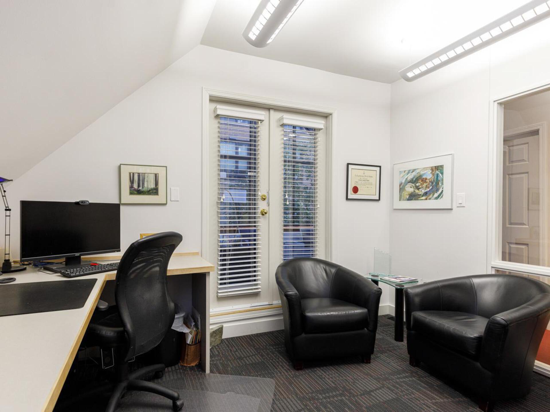 439-helmcken-street-yaletown-vancouver-west-25