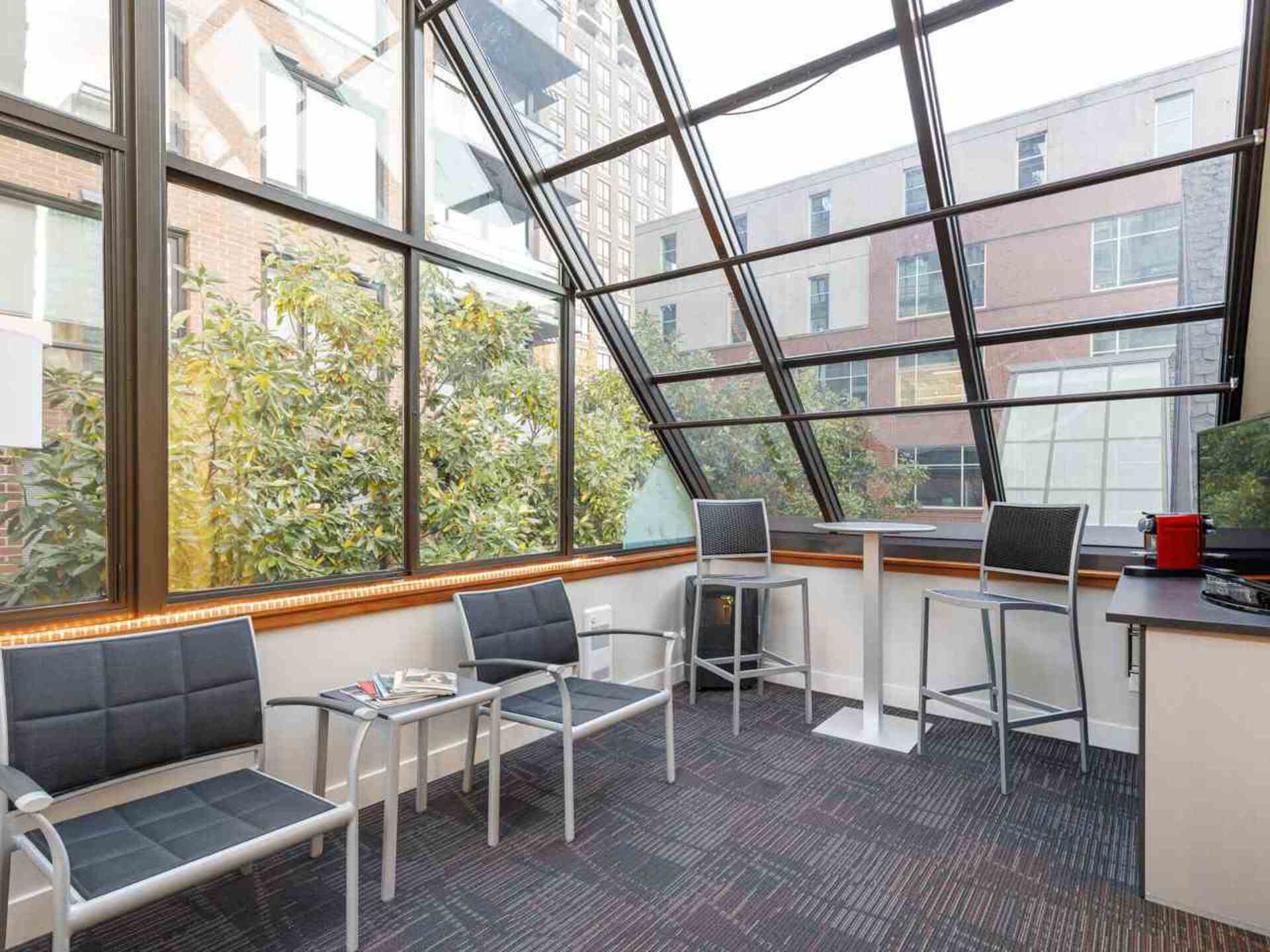 439-helmcken-street-yaletown-vancouver-west-26