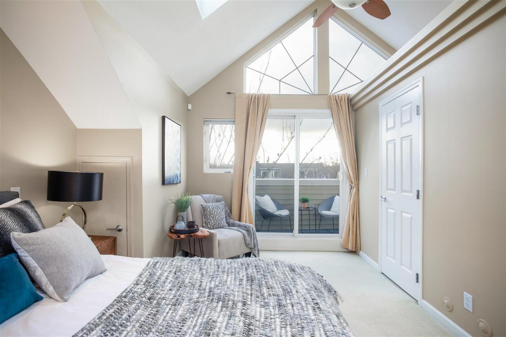 2568-w-5th-avenue-kitsilano-vancouver-west-15