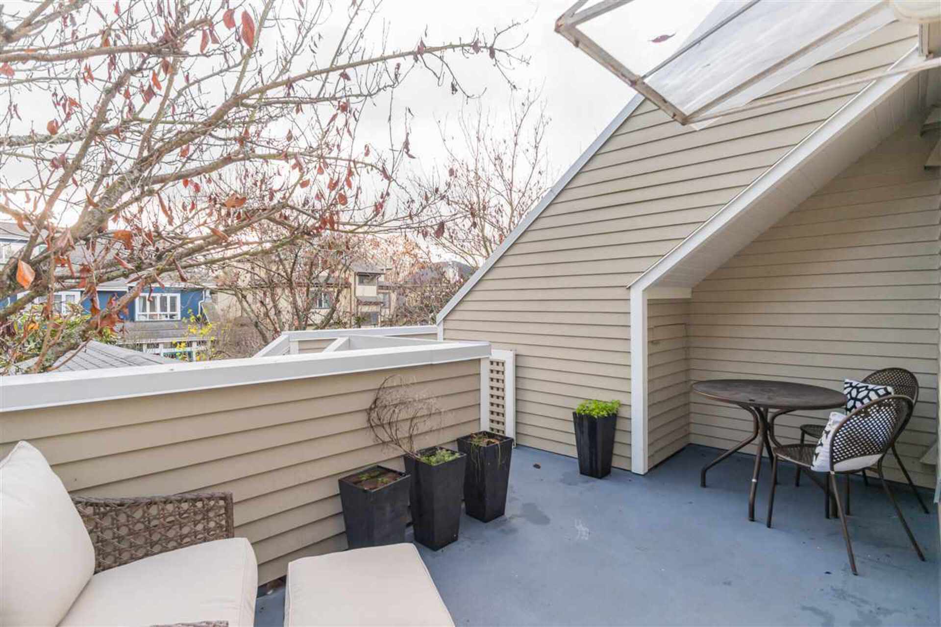 2568-w-5th-avenue-kitsilano-vancouver-west-23