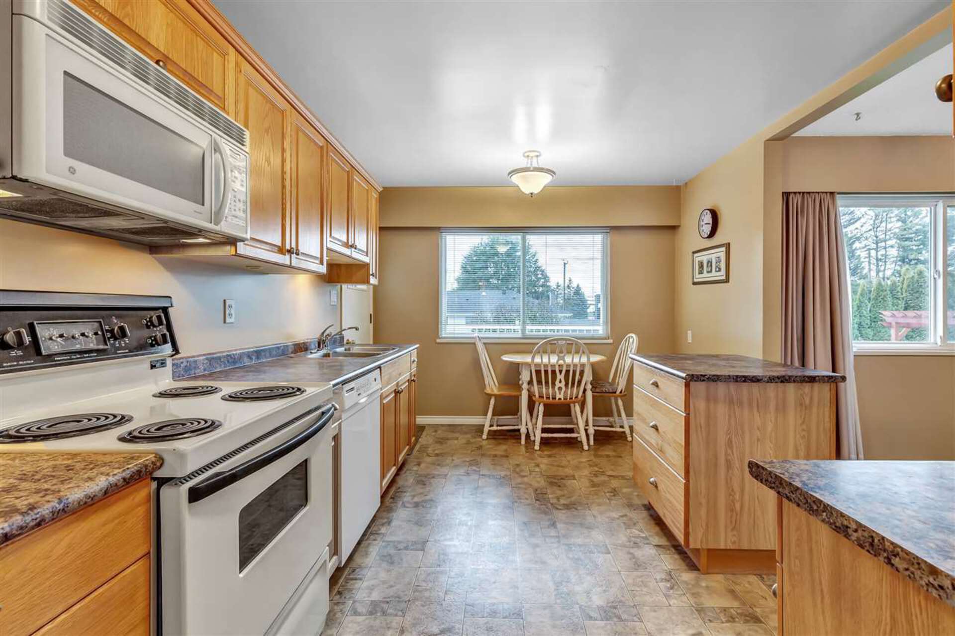 8269-112a-street-nordel-n-delta-22