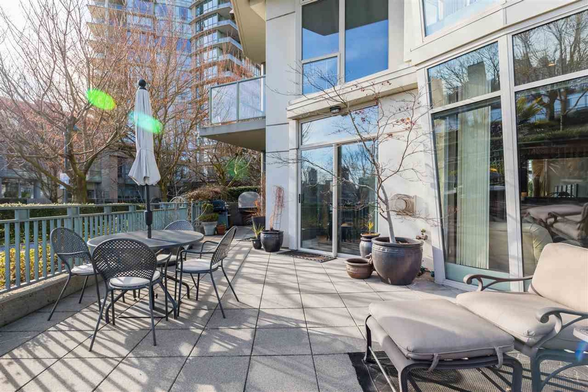 1288-marinaside-crescent-yaletown-vancouver-west-03