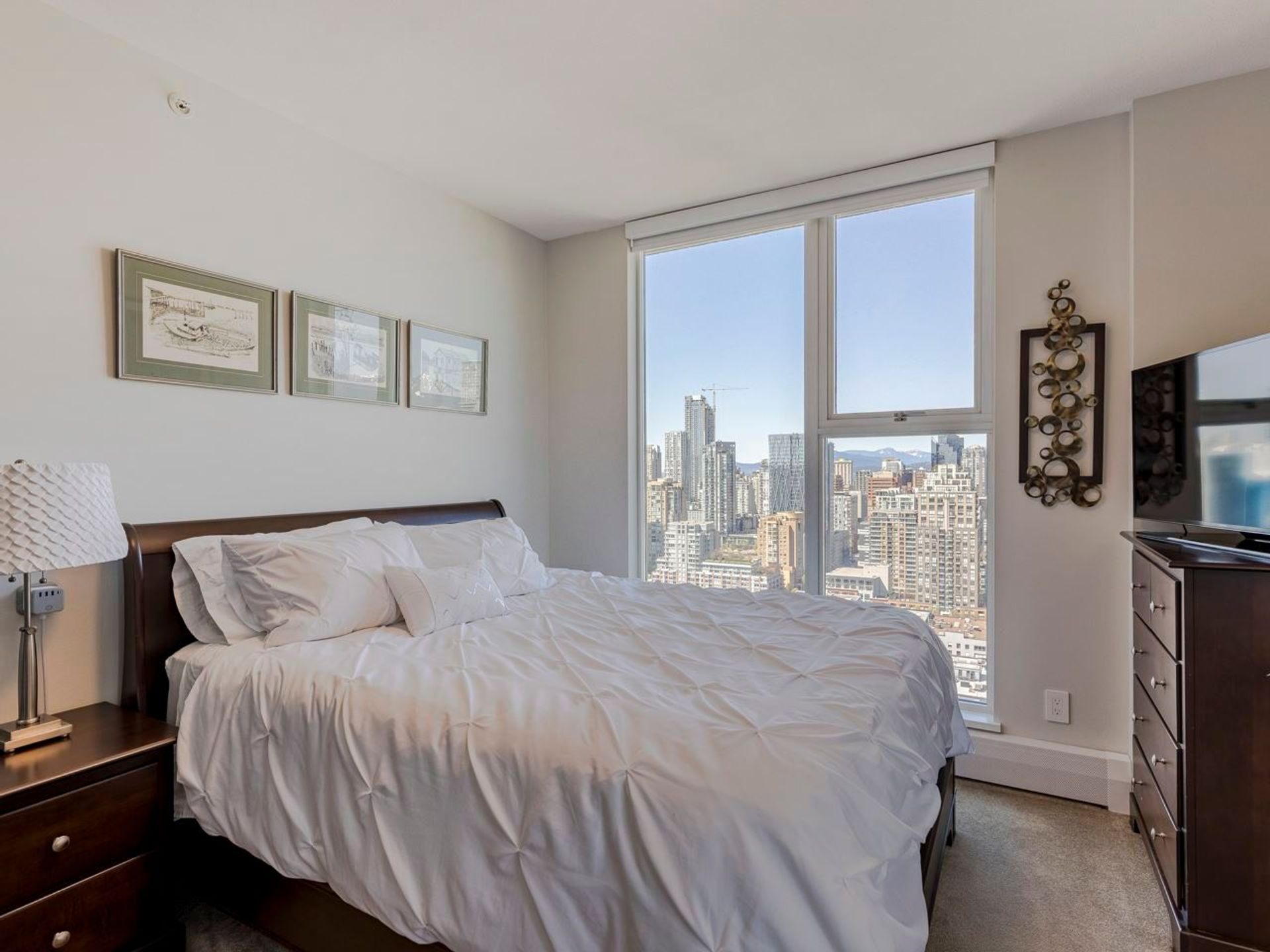 1009-expo-boulevard-yaletown-vancouver-west-27