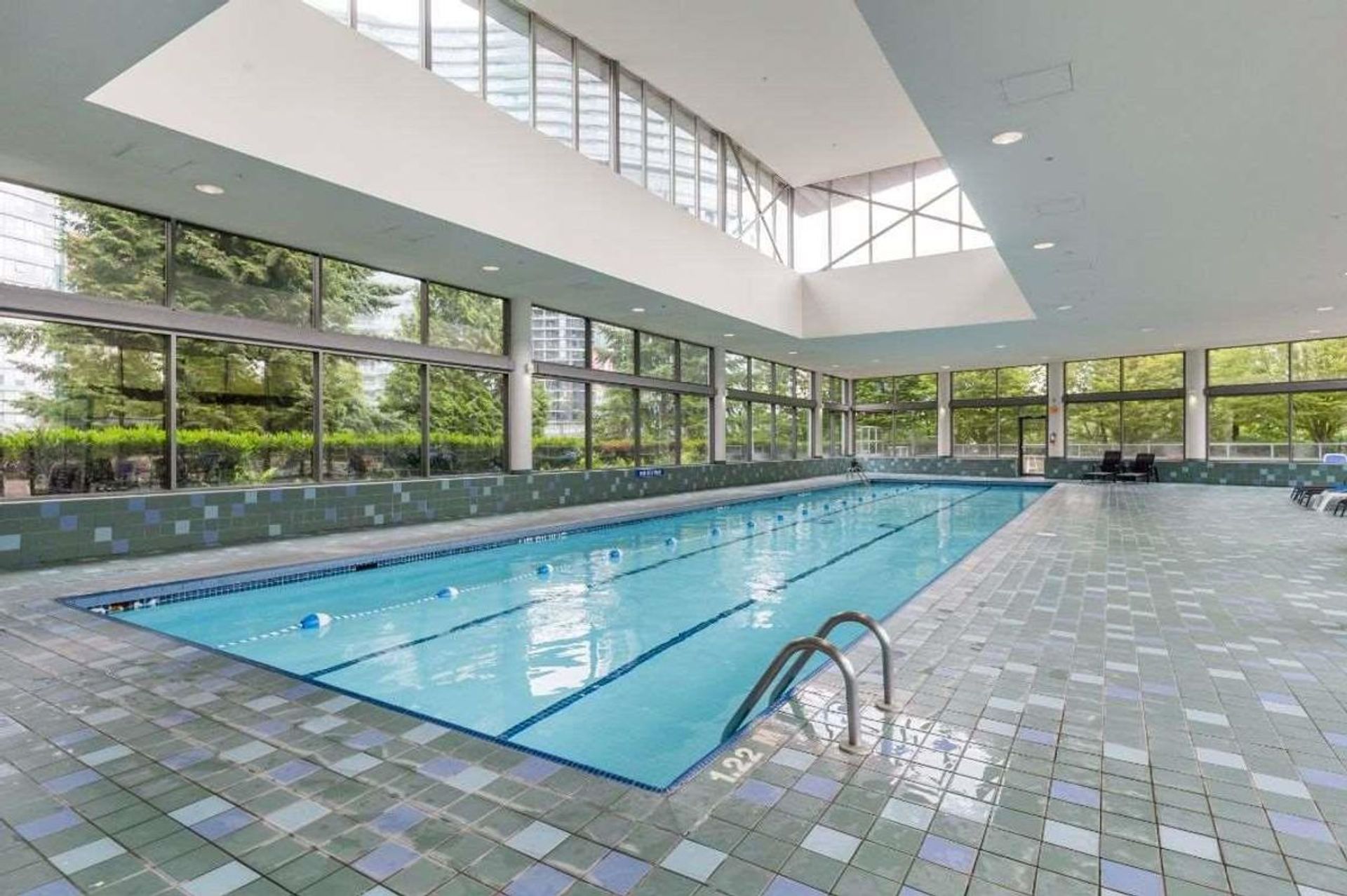 1009-expo-boulevard-yaletown-vancouver-west-34