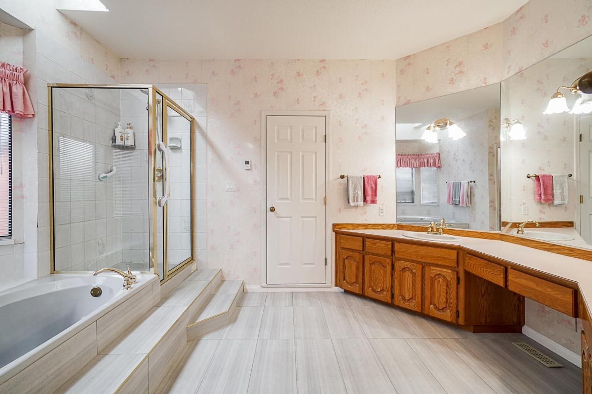 10629-harrogate-drive-nordel-n-delta-19