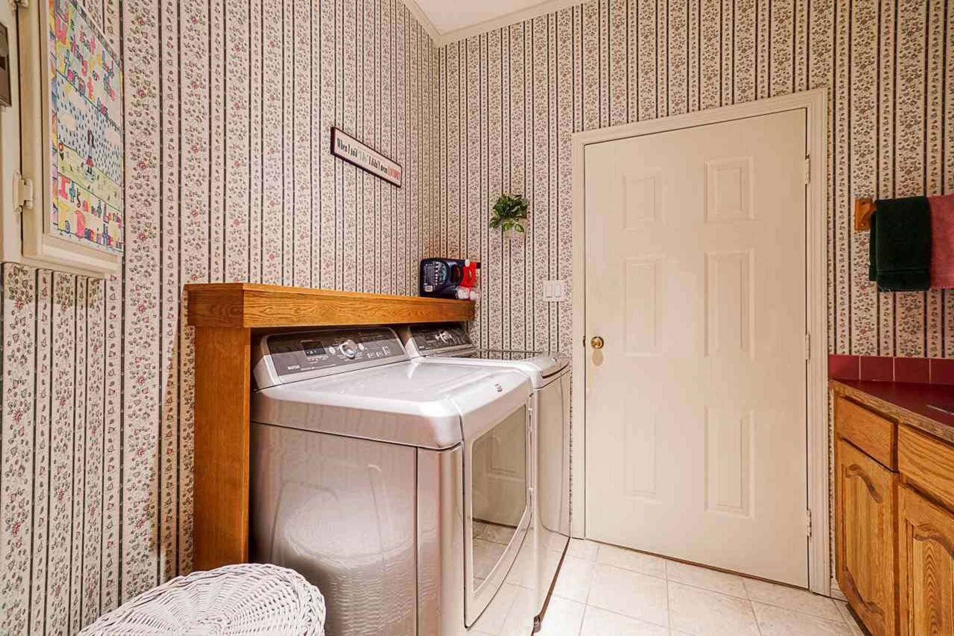 10629-harrogate-drive-nordel-n-delta-27