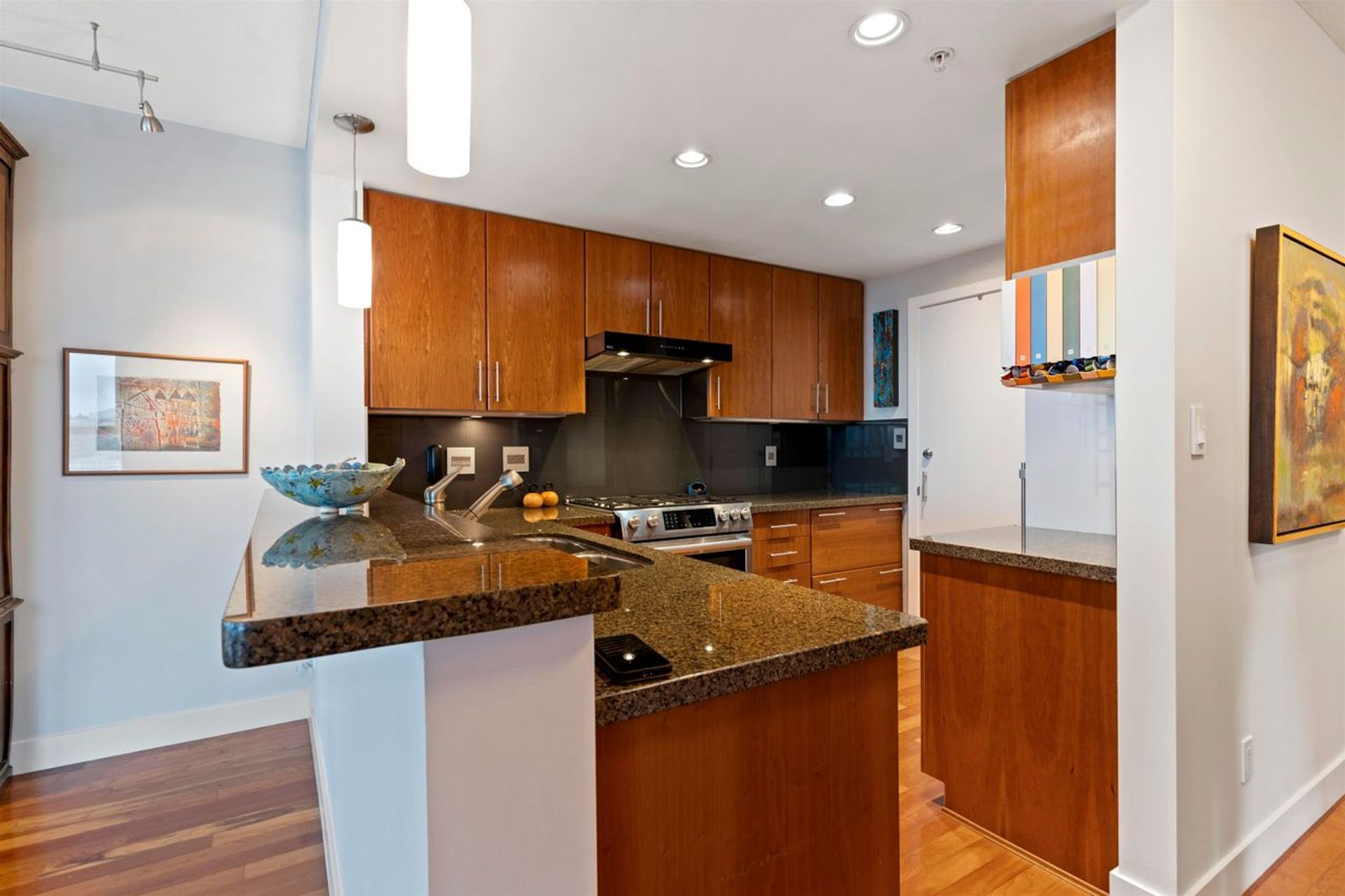 1483-w-7th-avenue-fairview-vw-vancouver-west-14