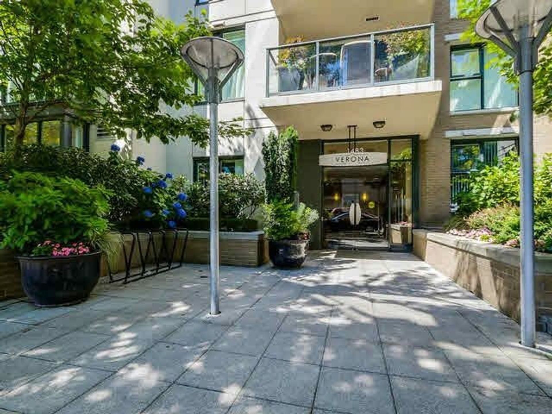 1483-w-7th-avenue-fairview-vw-vancouver-west-25