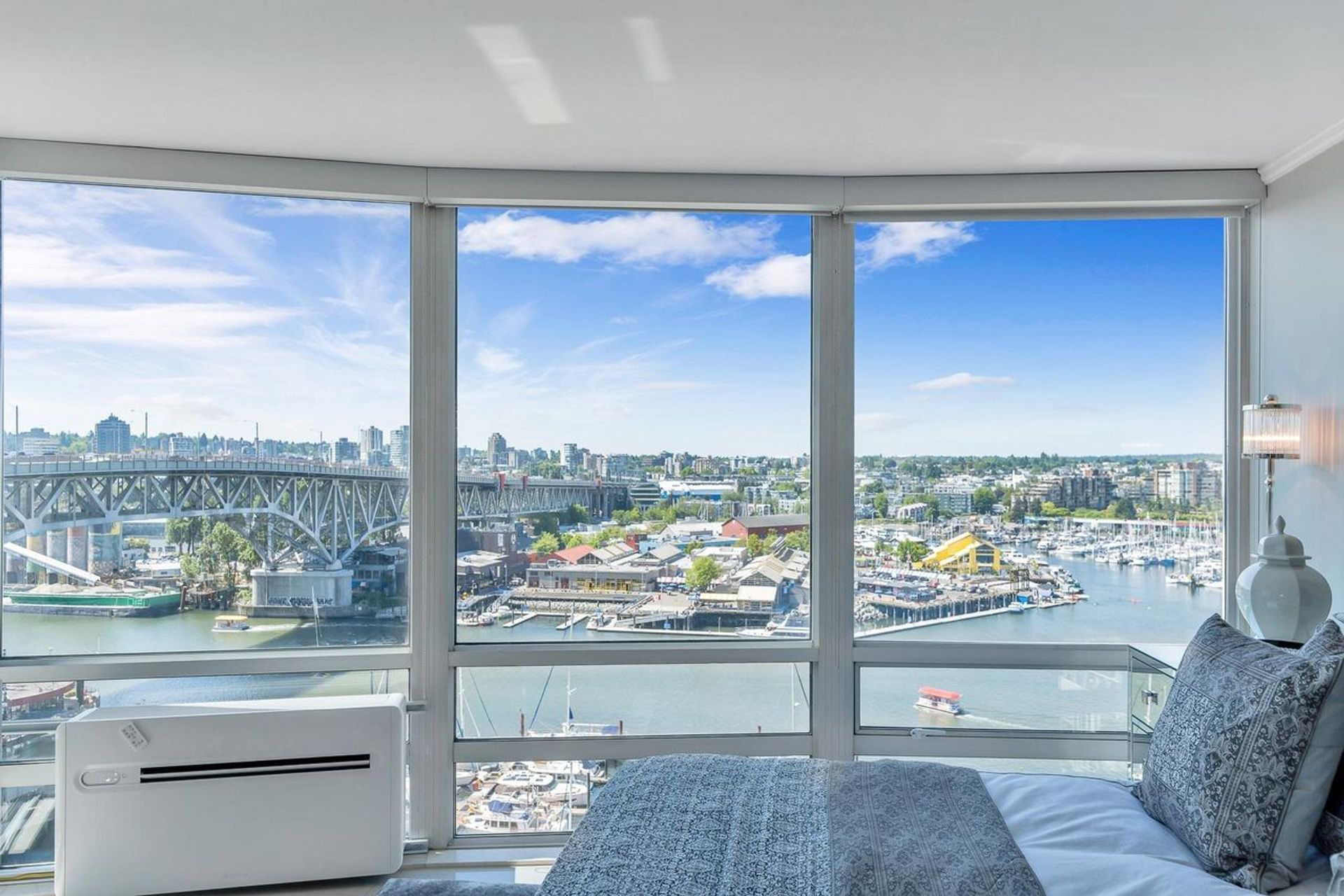 1501-howe-street-yaletown-vancouver-west-07