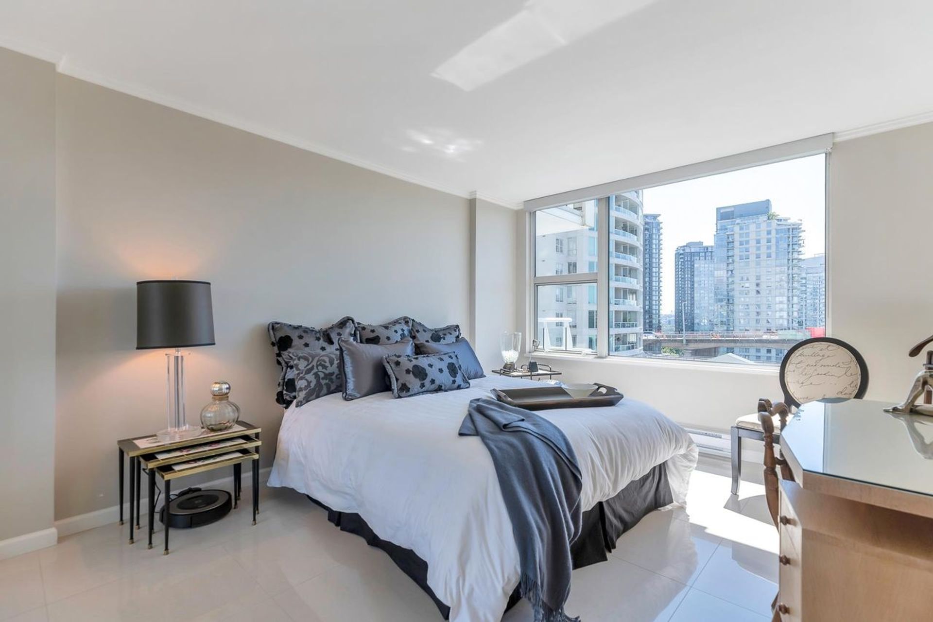 1501-howe-street-yaletown-vancouver-west-21