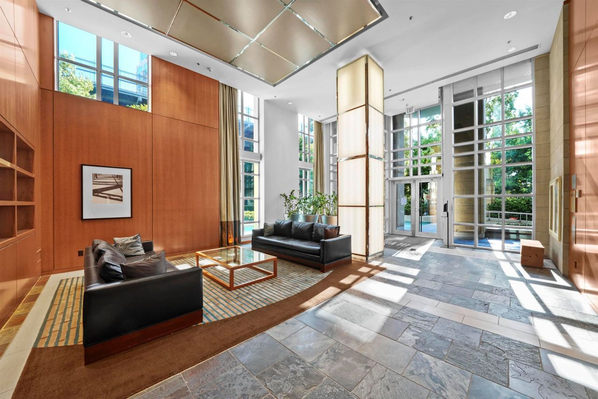 1005-beach-avenue-west-end-vw-vancouver-west-26