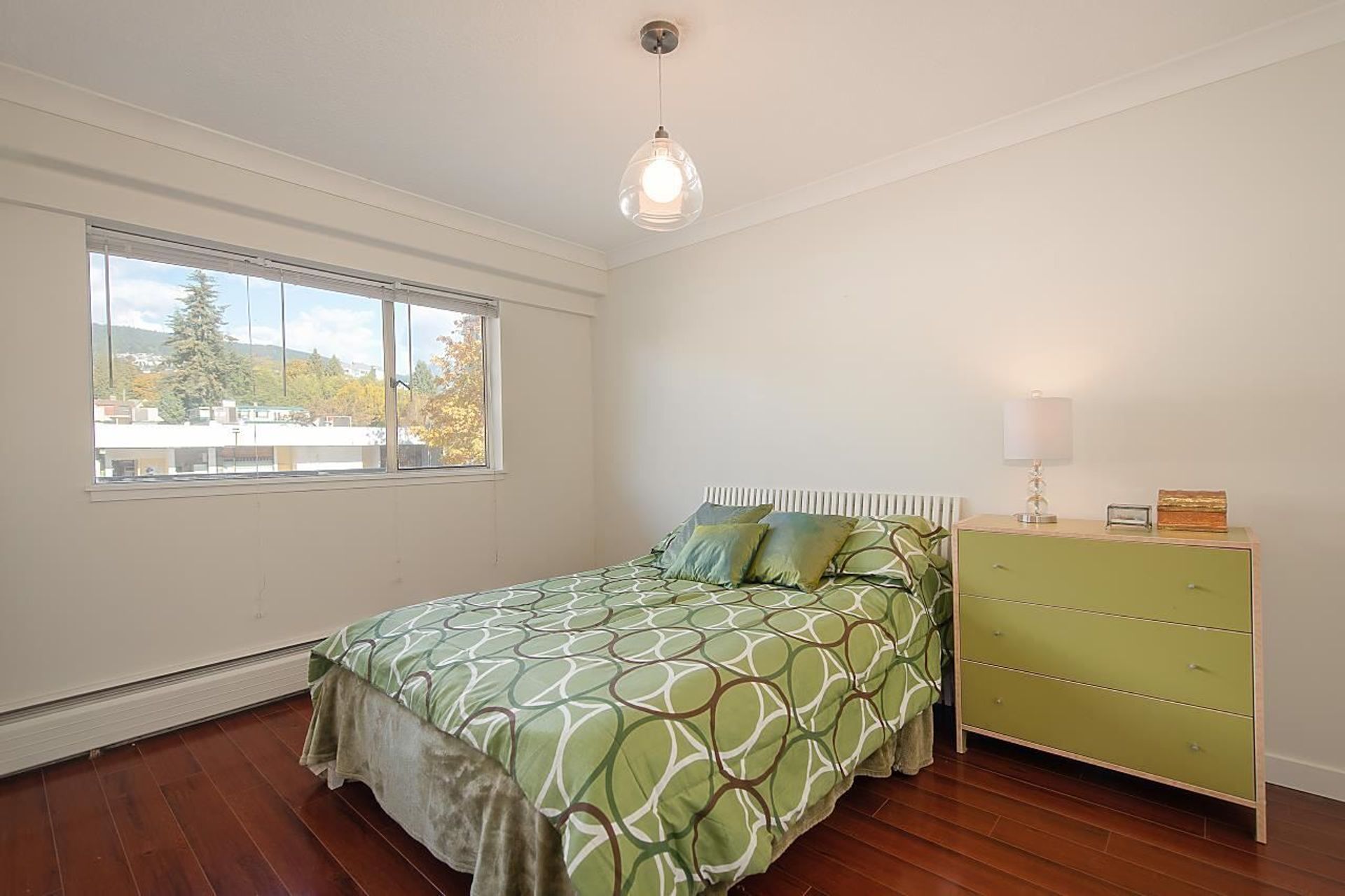 1845-bellevue-avenue-ambleside-west-vancouver-19