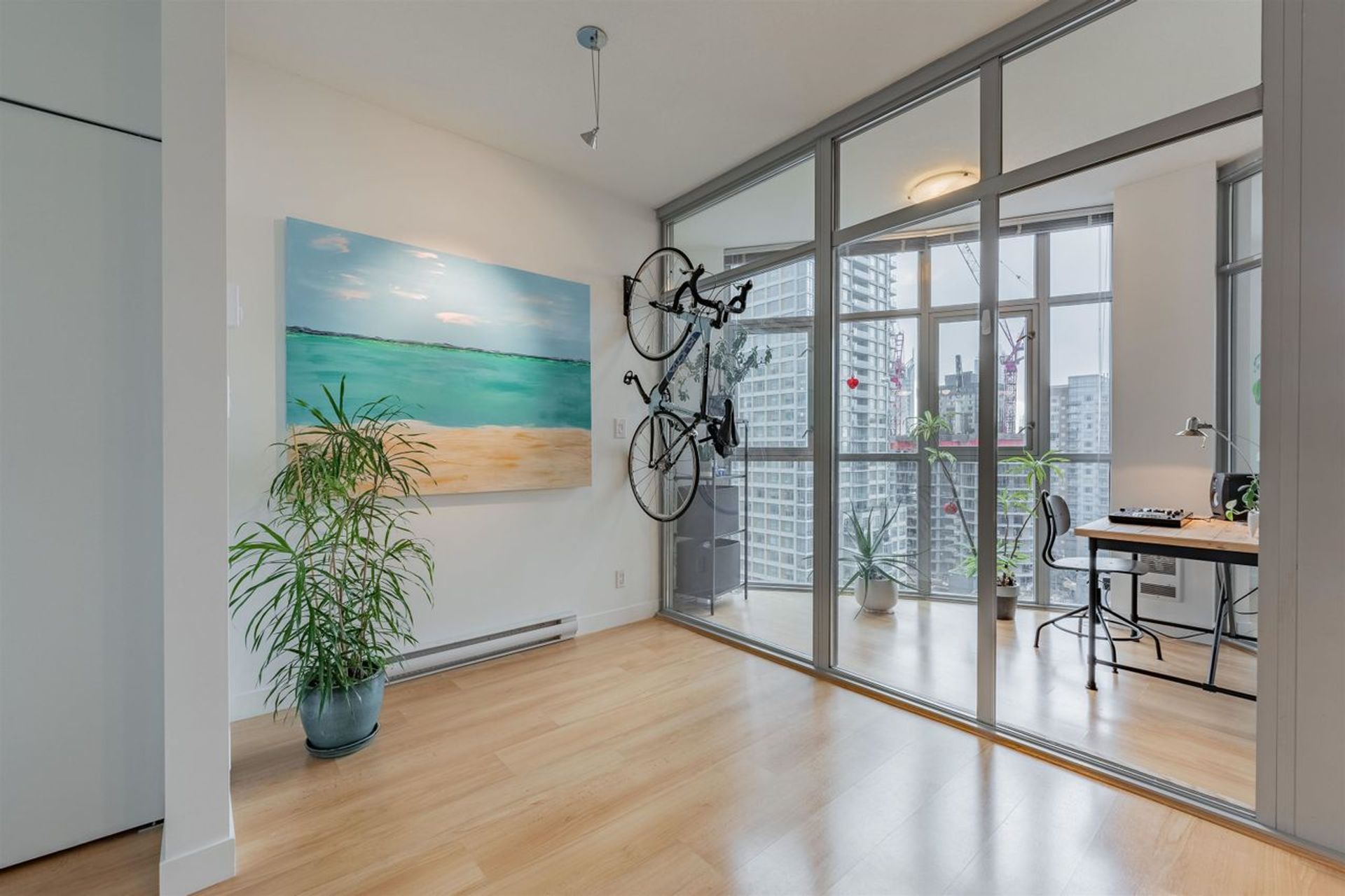 1050-smithe-street-west-end-vw-vancouver-west-06