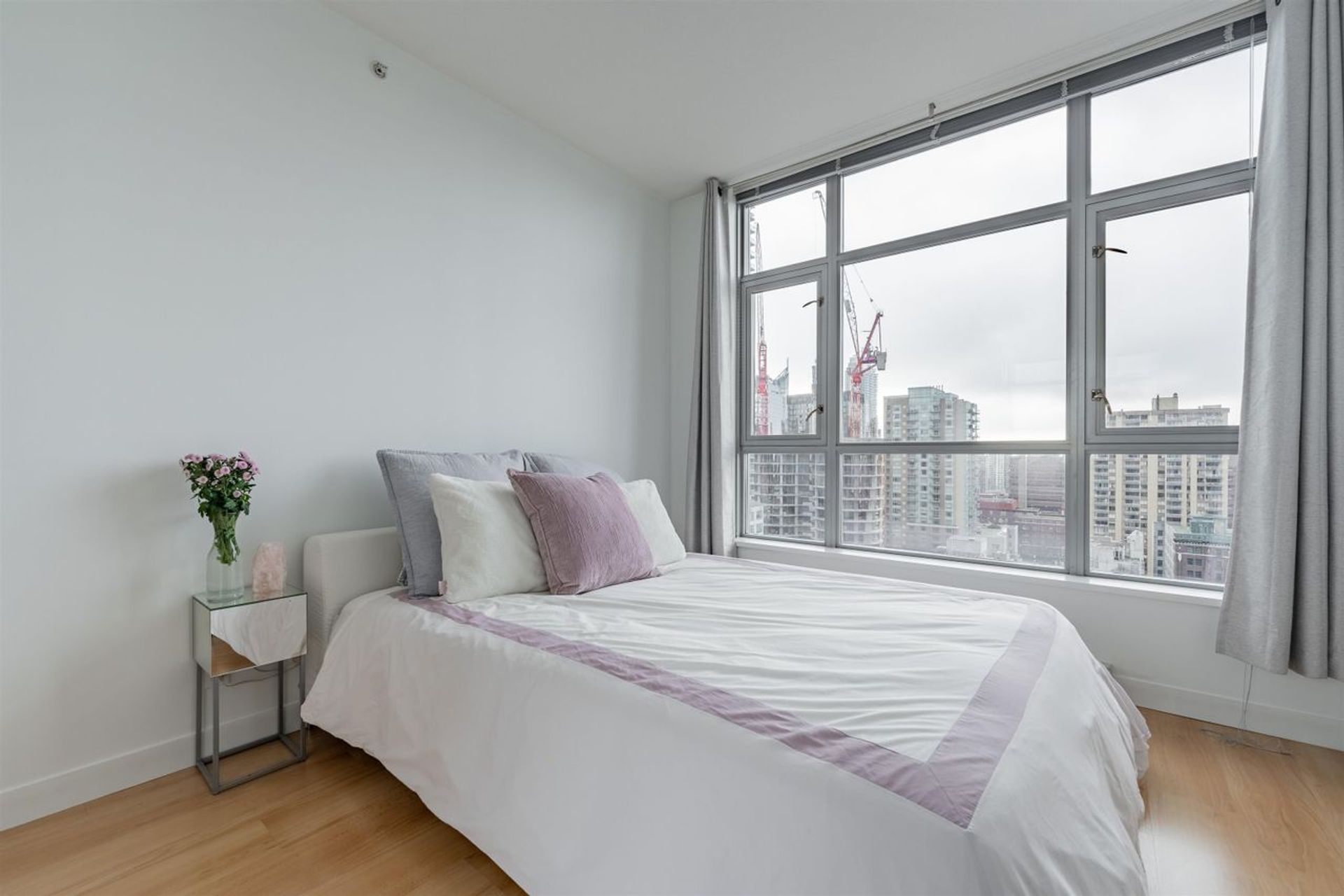 1050-smithe-street-west-end-vw-vancouver-west-15