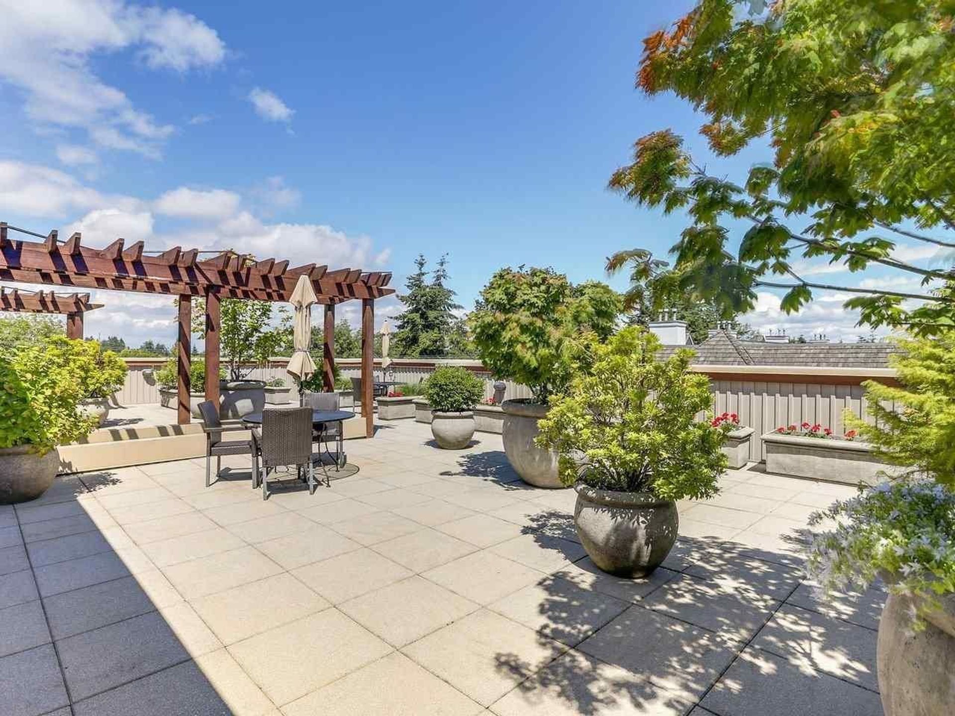 303 - 15268 18th Avenue, King George Corridor, South Surrey White Rock 2