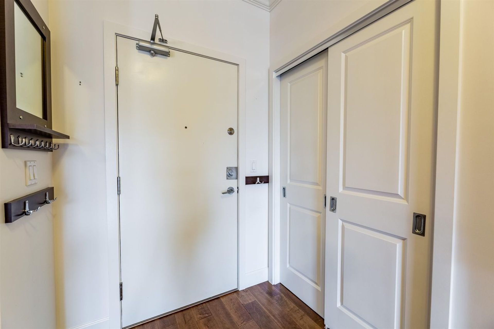 15268-18th-avenue-king-george-corridor-south-surrey-white-rock-05