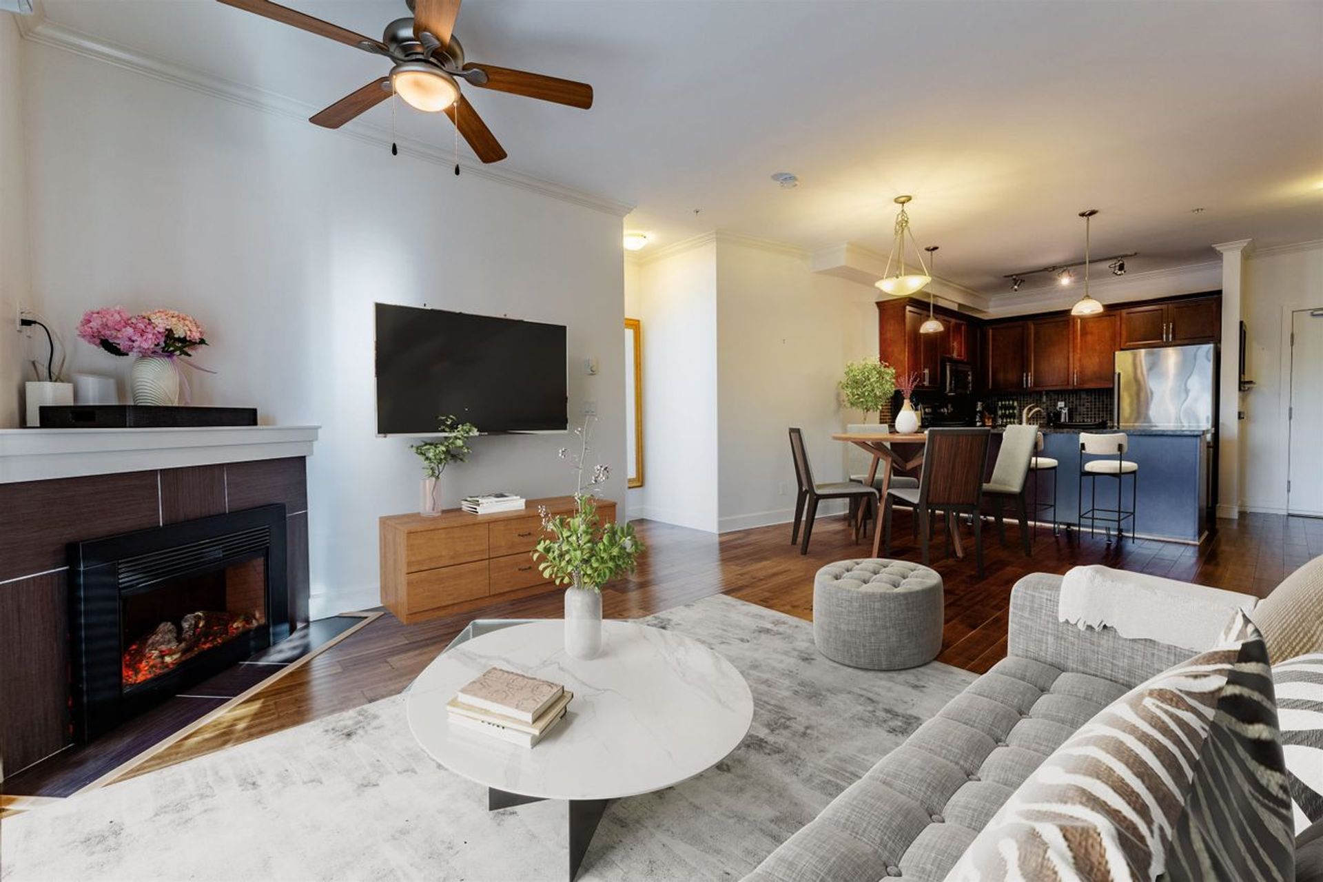 15268-18th-avenue-king-george-corridor-south-surrey-white-rock-08