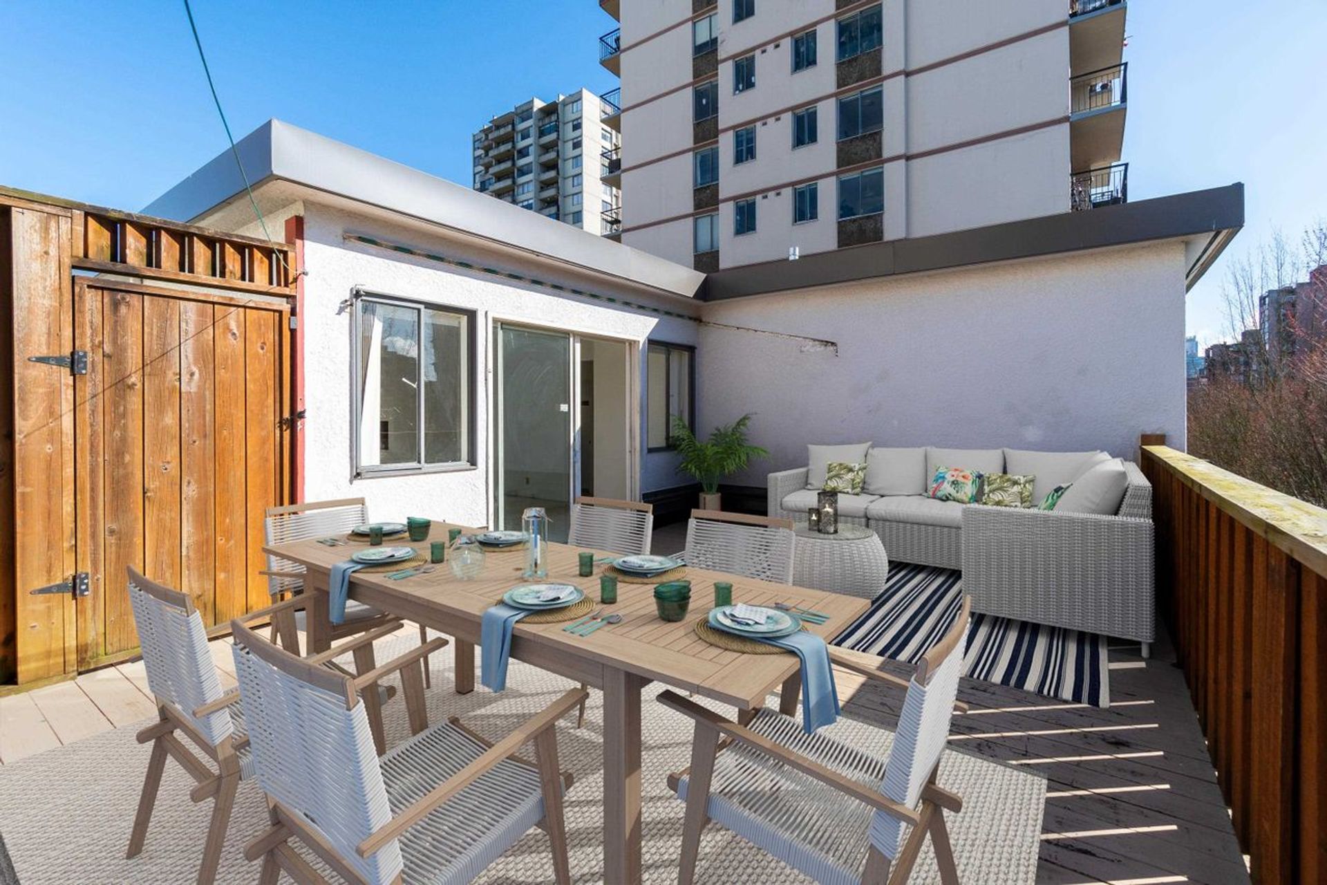 1879-barclay-street-west-end-vw-vancouver-west-02