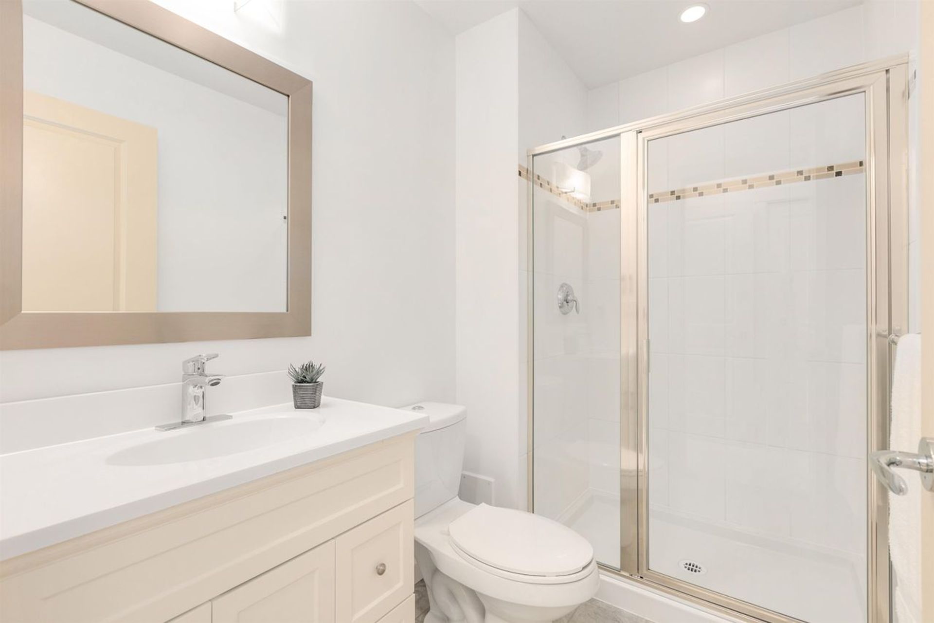 2979-156th-street-grandview-surrey-south-surrey-white-rock-10