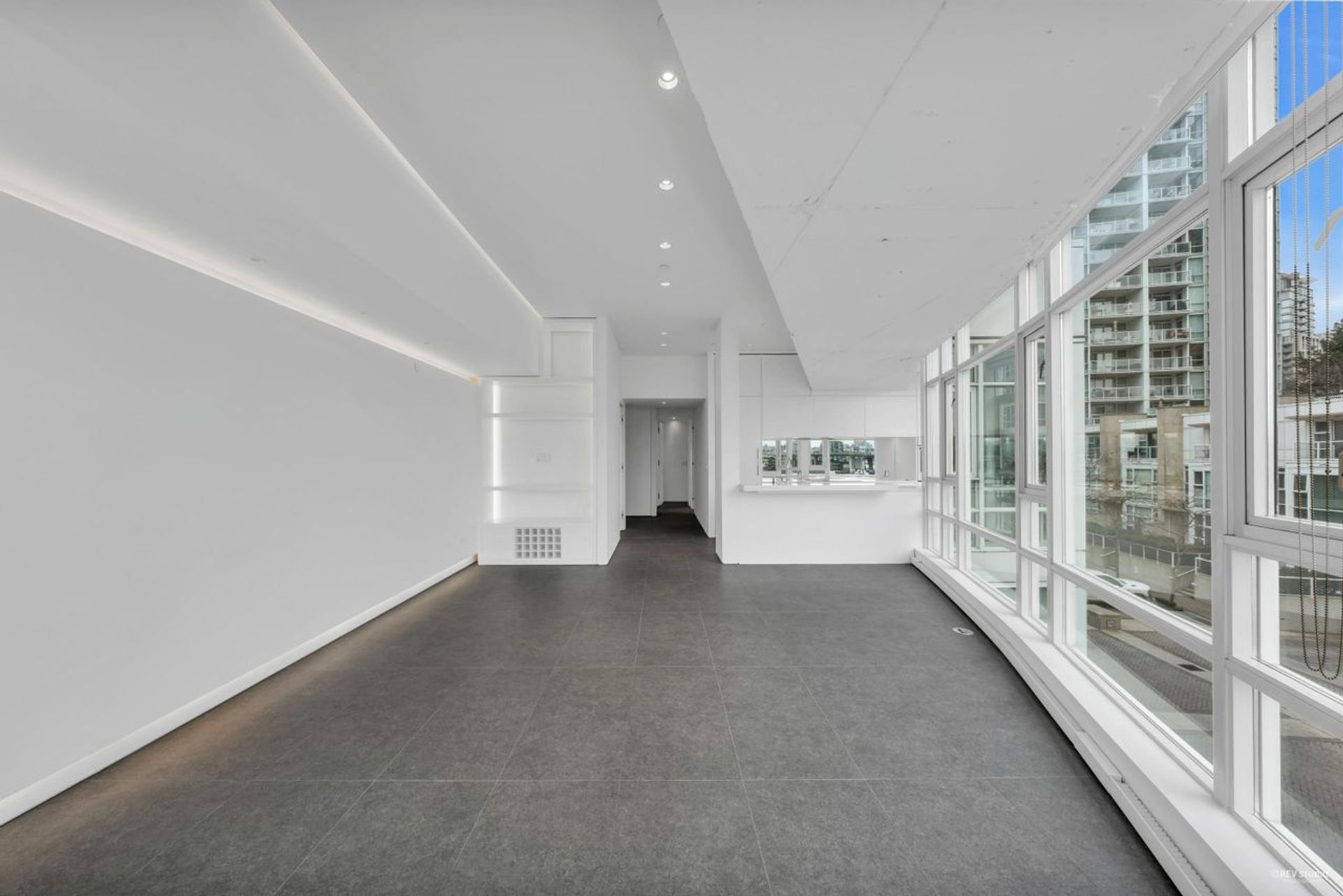 1111-marinaside-crescent-yaletown-vancouver-west-17