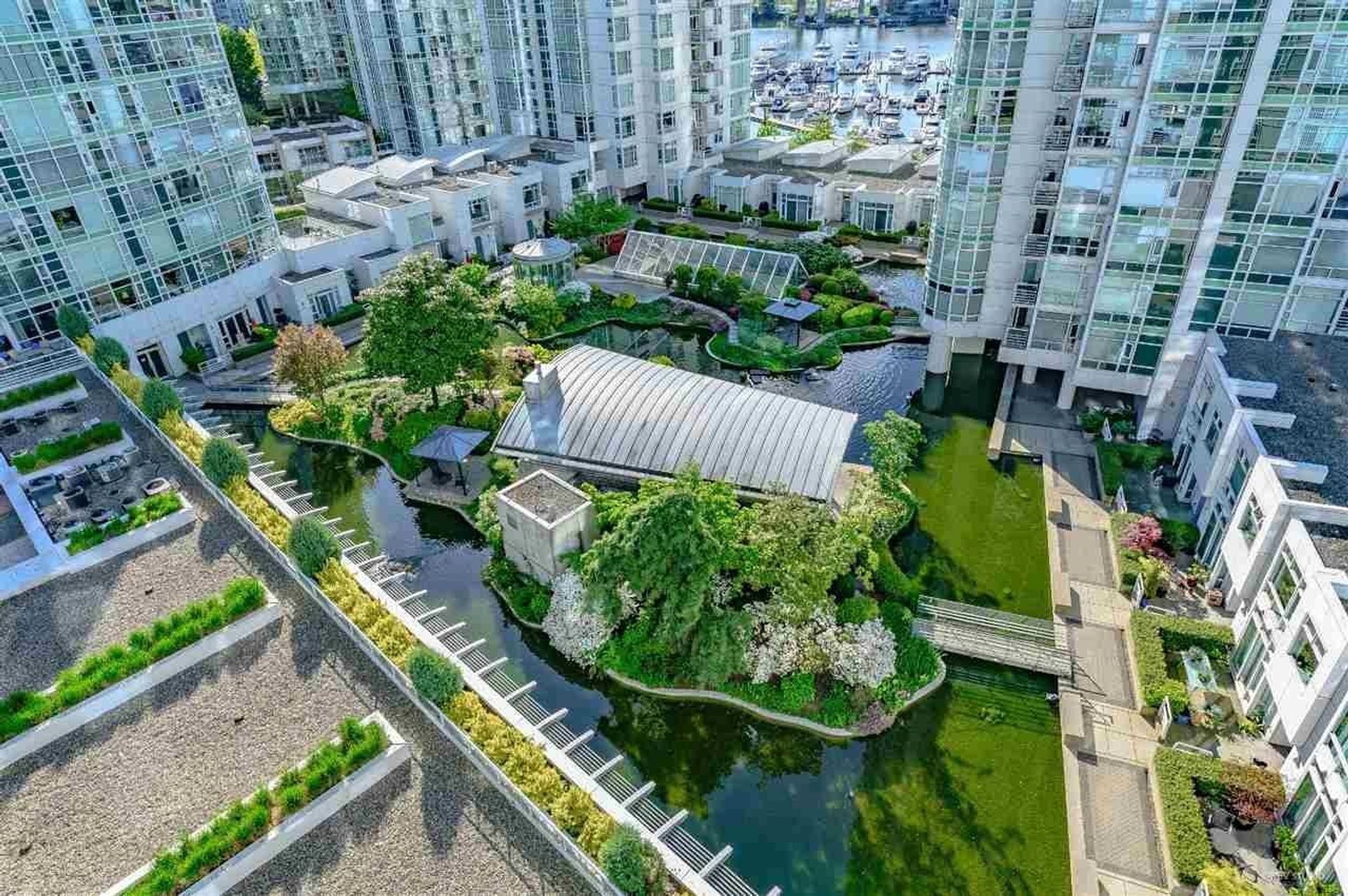 1111-marinaside-crescent-yaletown-vancouver-west-19