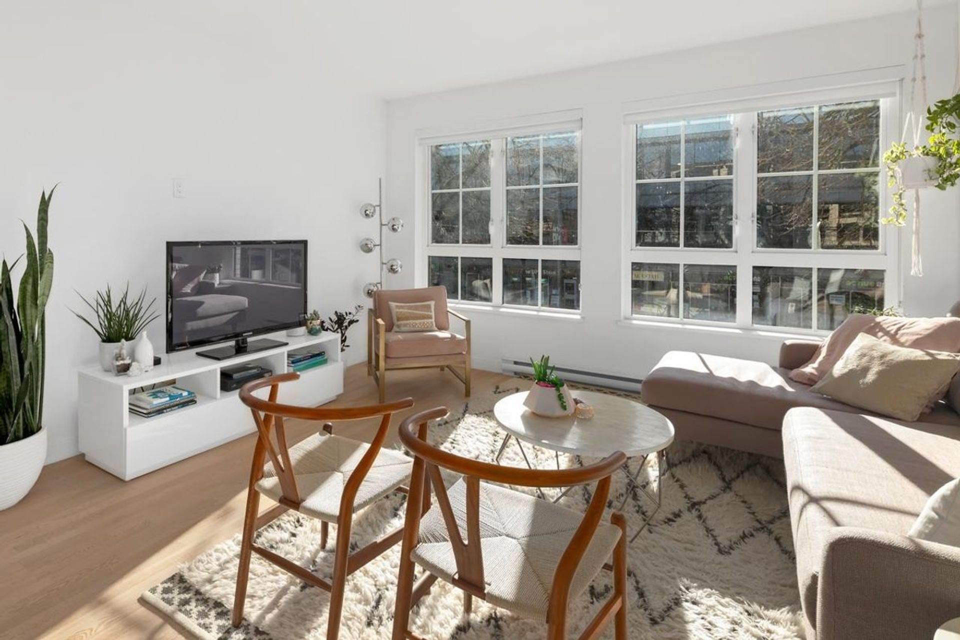 2468-bayswater-street-kitsilano-vancouver-west-03