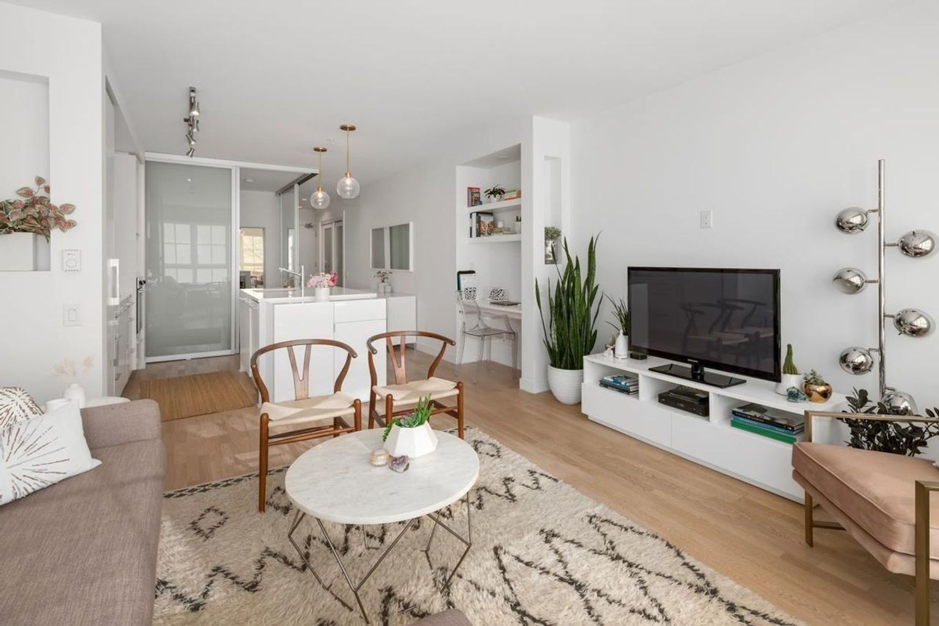 2468-bayswater-street-kitsilano-vancouver-west-04