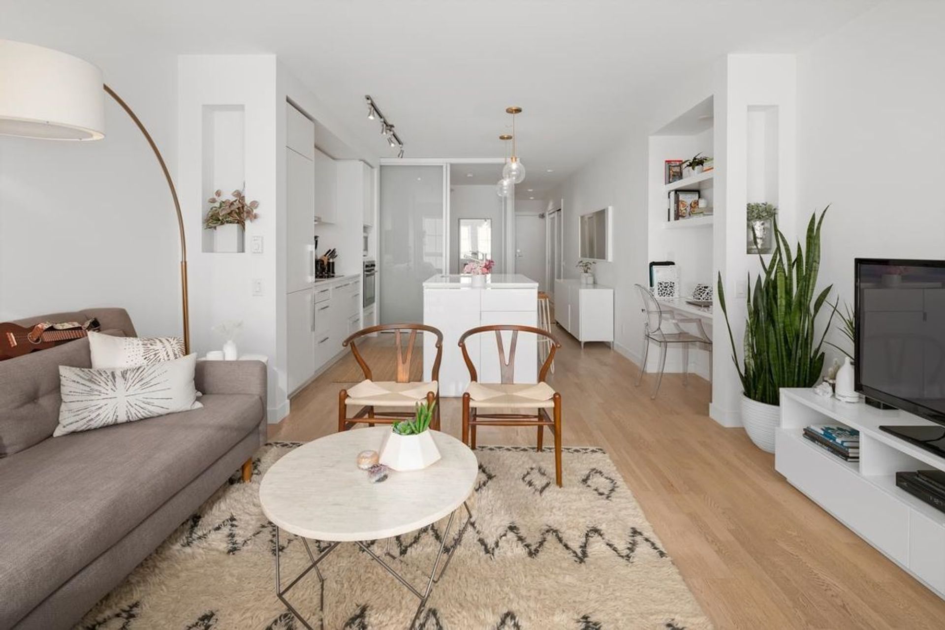 2468-bayswater-street-kitsilano-vancouver-west-05