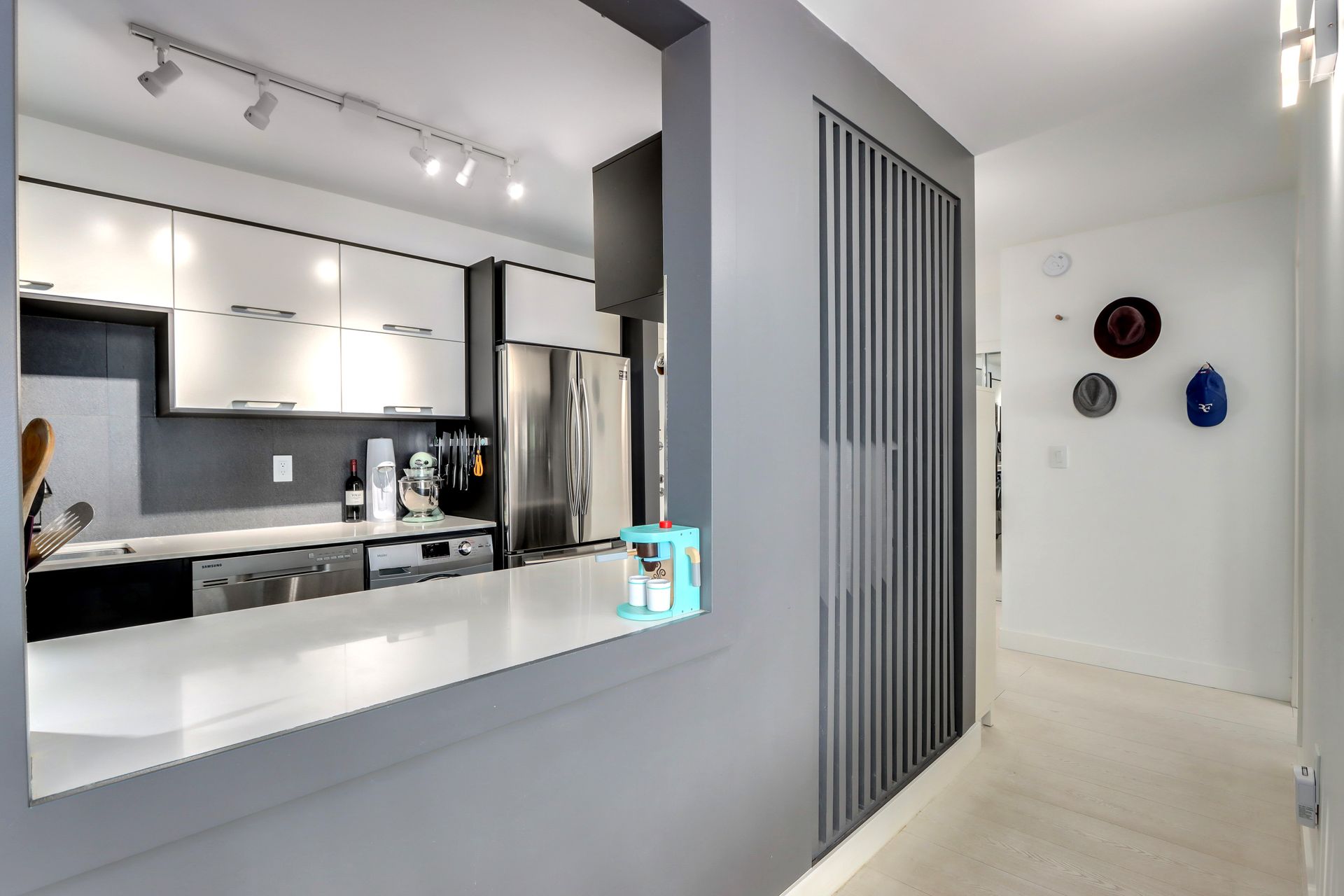 2336-wall-street-hastings-vancouver-east-12