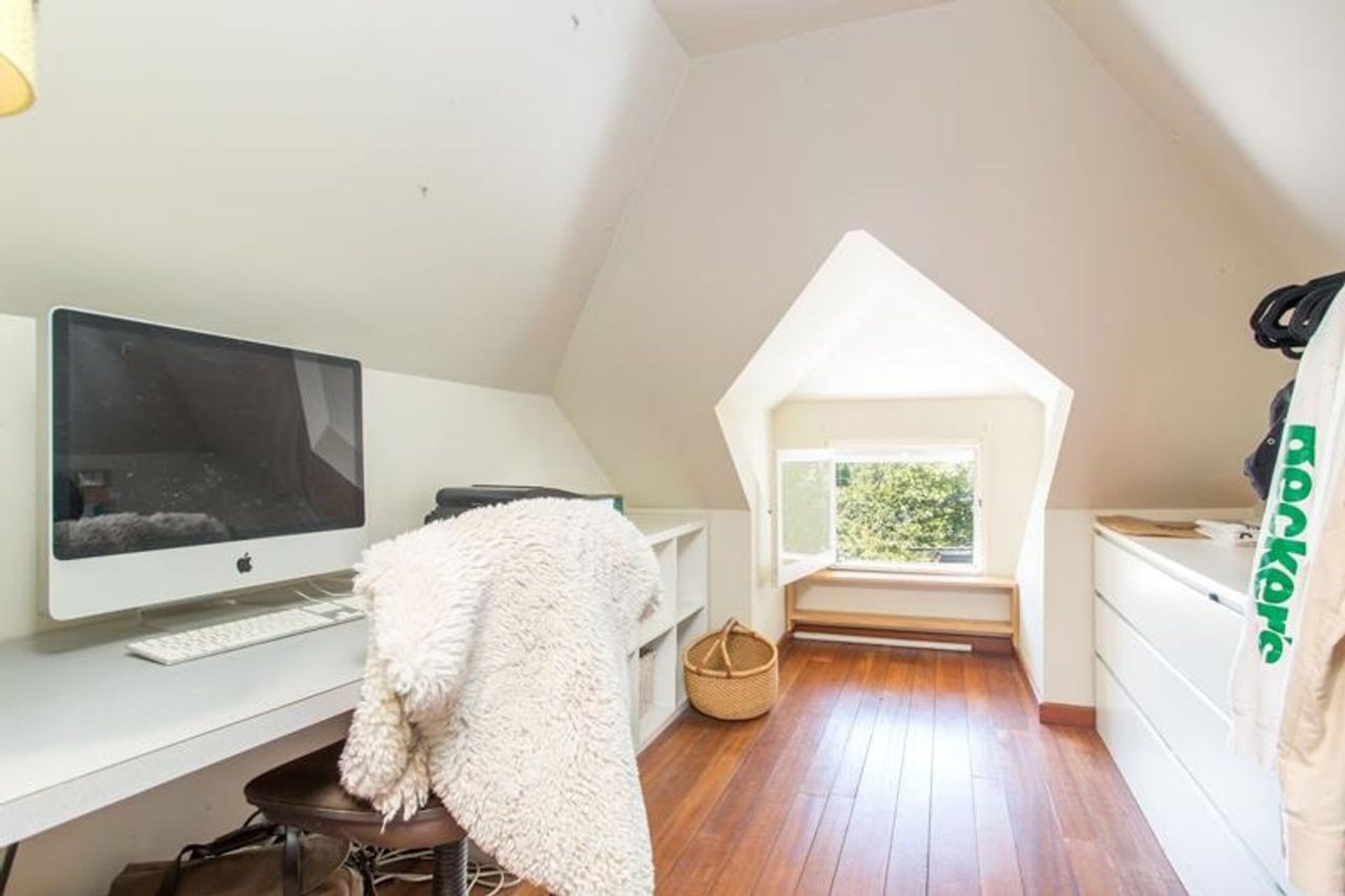 3528-fleming-street-knight-vancouver-east-20