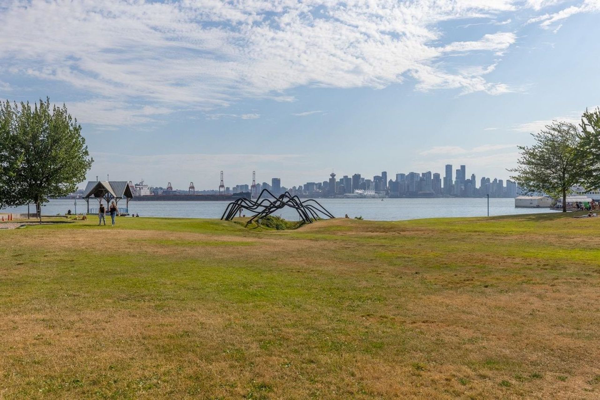 33-chesterfield-place-lower-lonsdale-north-vancouver-23