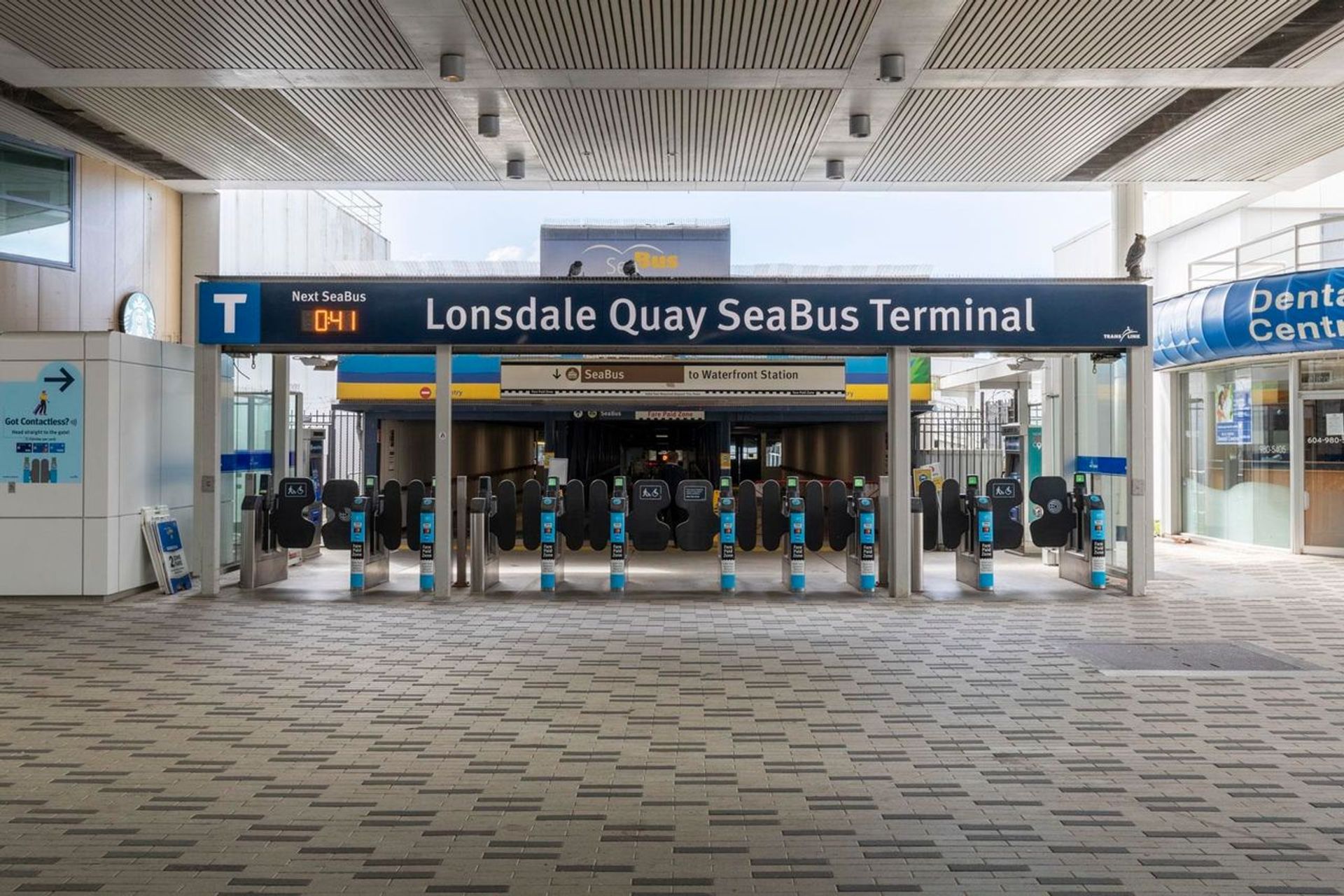 33-chesterfield-place-lower-lonsdale-north-vancouver-25