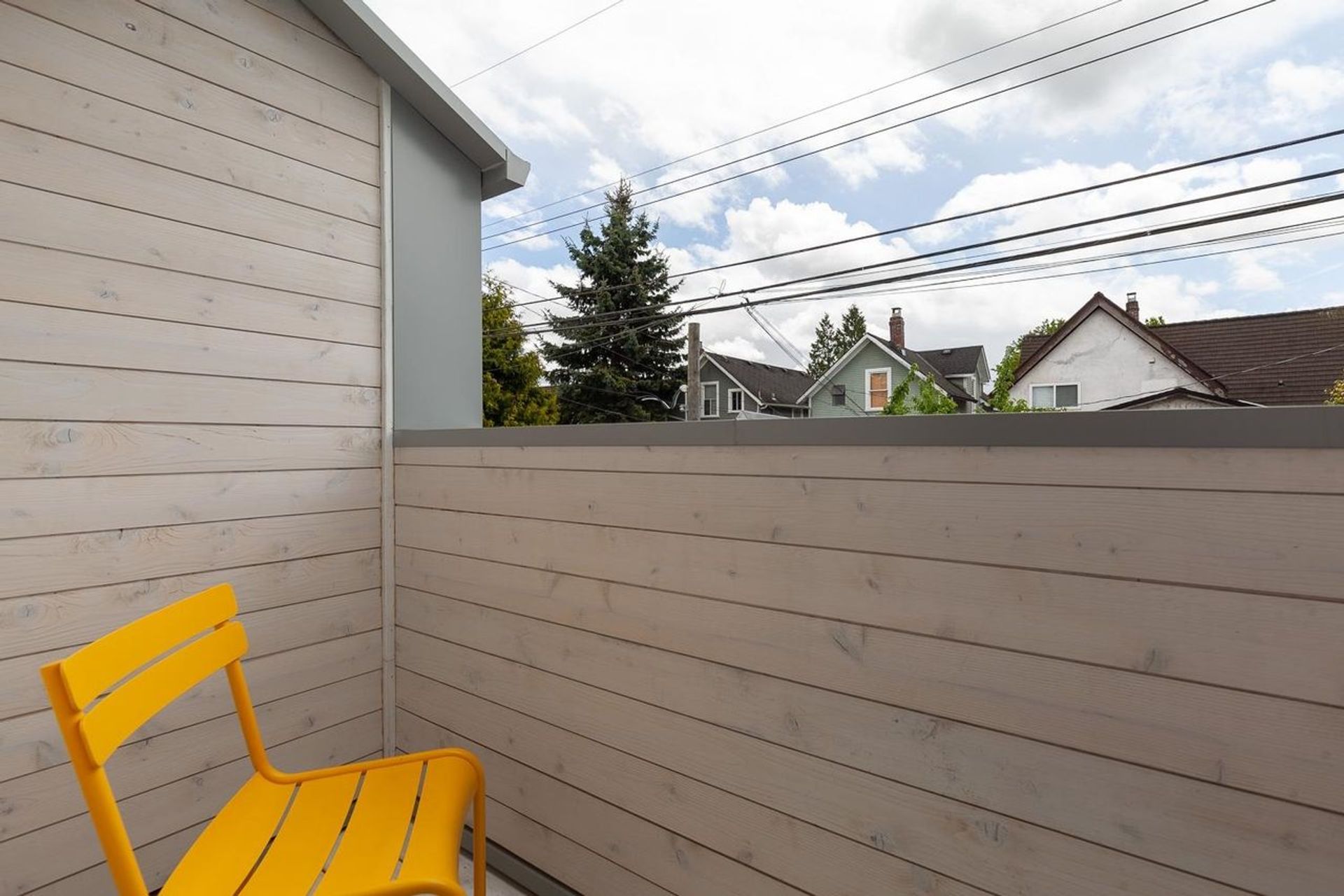 258-e-17th-avenue-main-vancouver-east-13