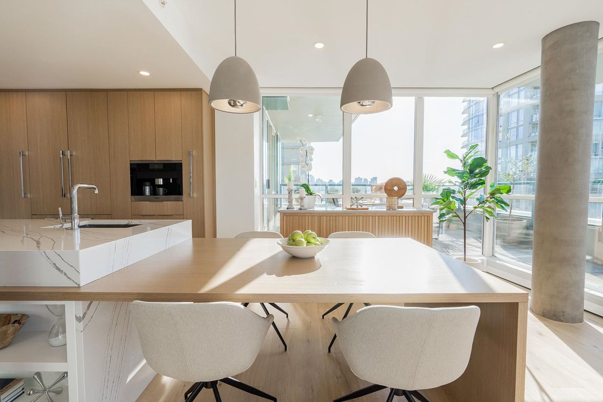 1288-marinaside-crescent-yaletown-vancouver-west-06