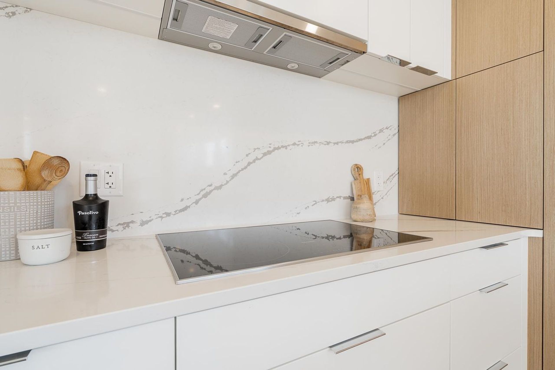 1007 - 1288 Marinaside Crescent, Yaletown, Vancouver West 4