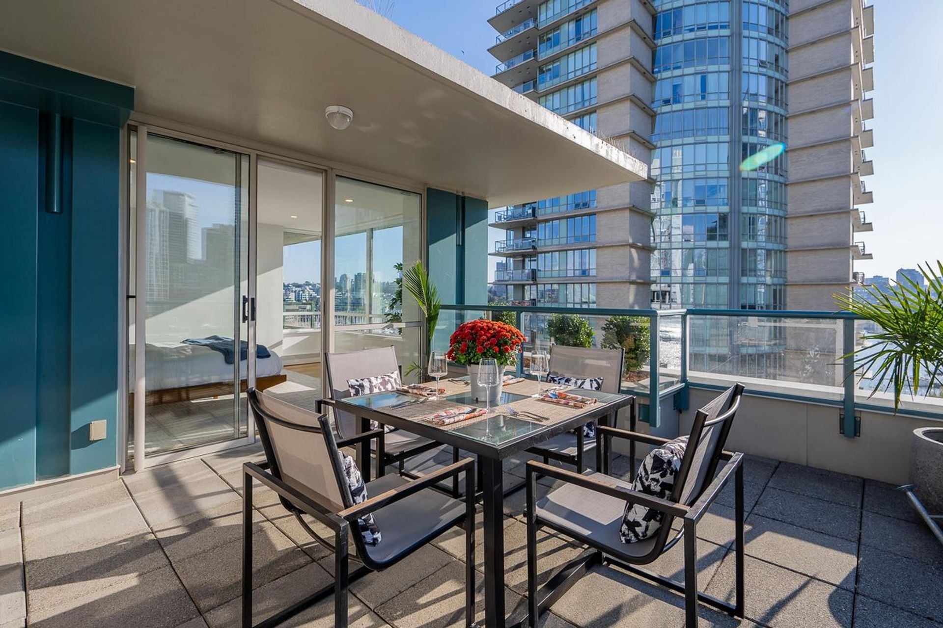 1288-marinaside-crescent-yaletown-vancouver-west-28