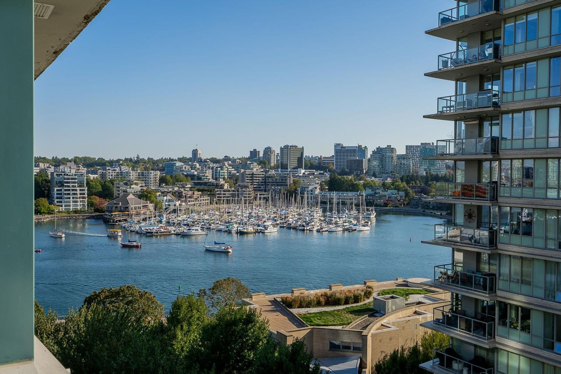 1288-marinaside-crescent-yaletown-vancouver-west-33