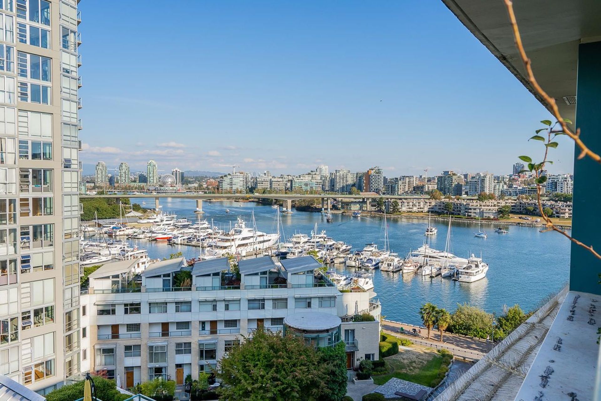 1288-marinaside-crescent-yaletown-vancouver-west-37