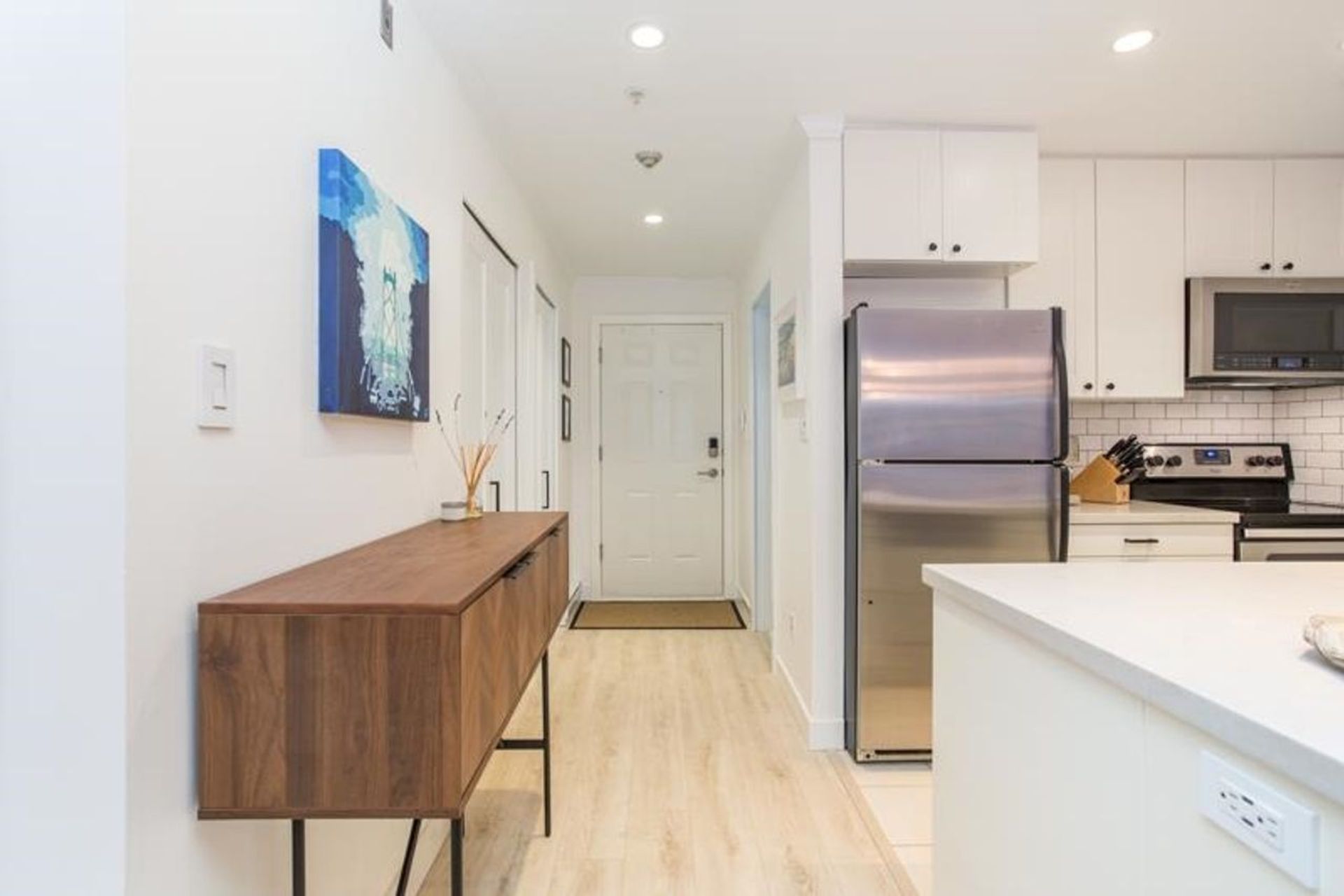 1820-w-3rd-avenue-kitsilano-vancouver-west-07