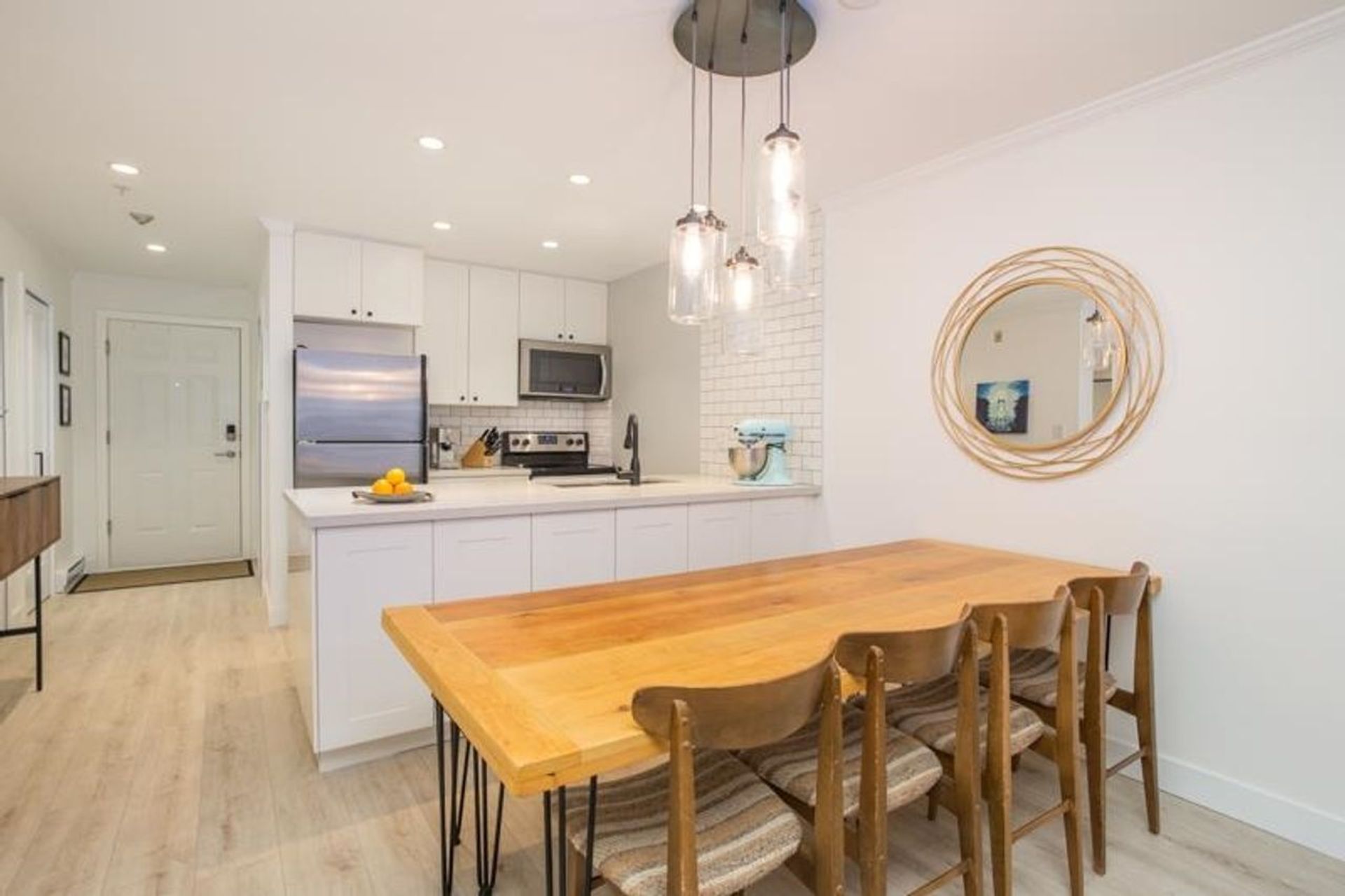 1820-w-3rd-avenue-kitsilano-vancouver-west-09