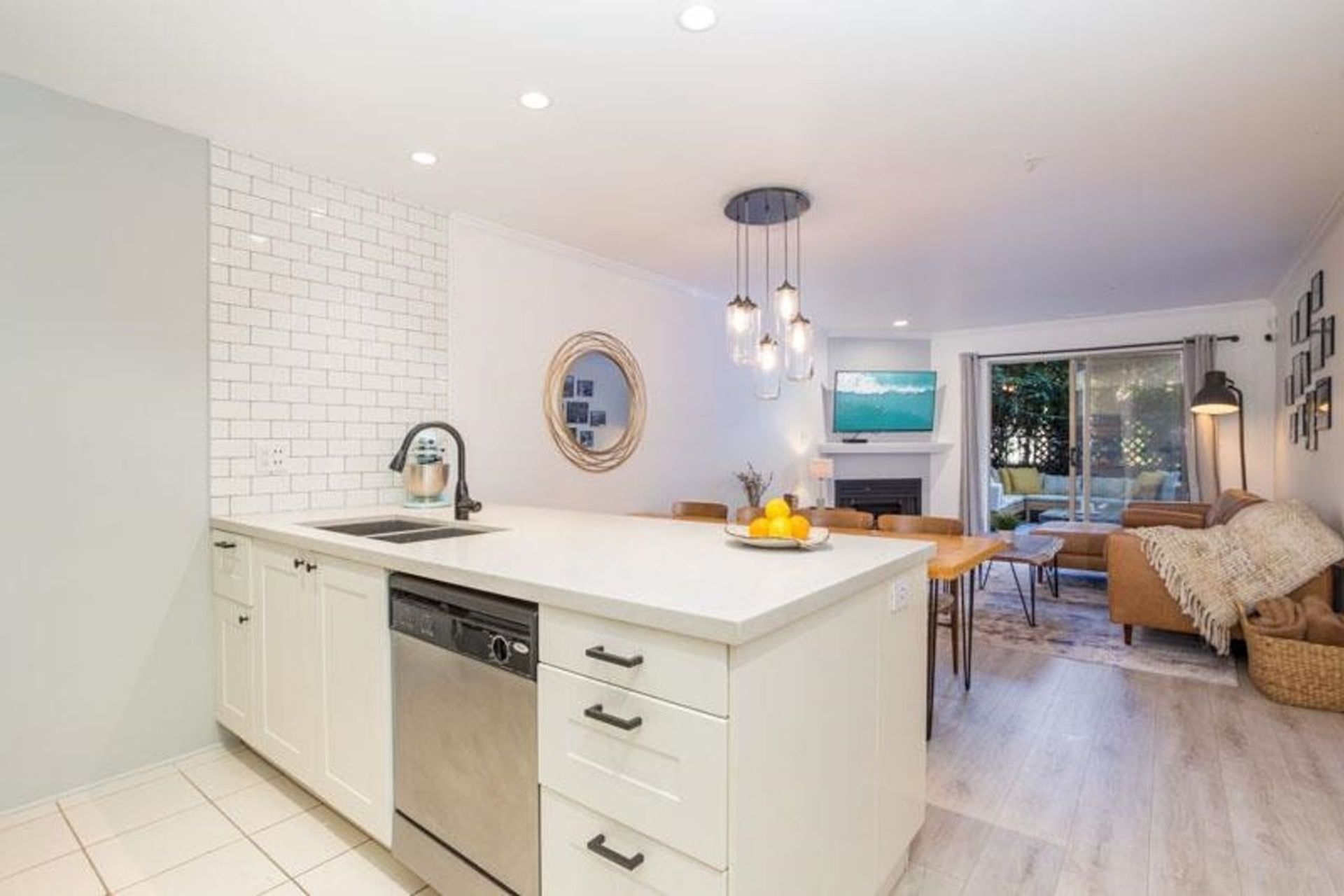 1820-w-3rd-avenue-kitsilano-vancouver-west-20