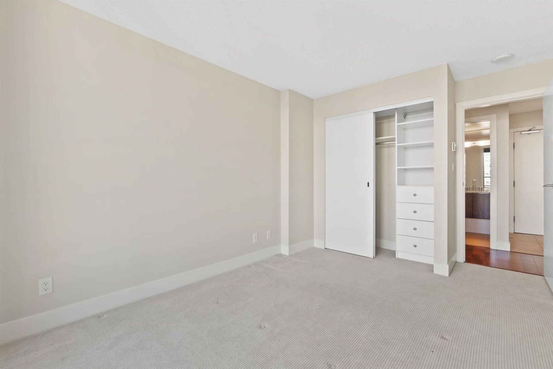 1088-richards-street-yaletown-vancouver-west-17