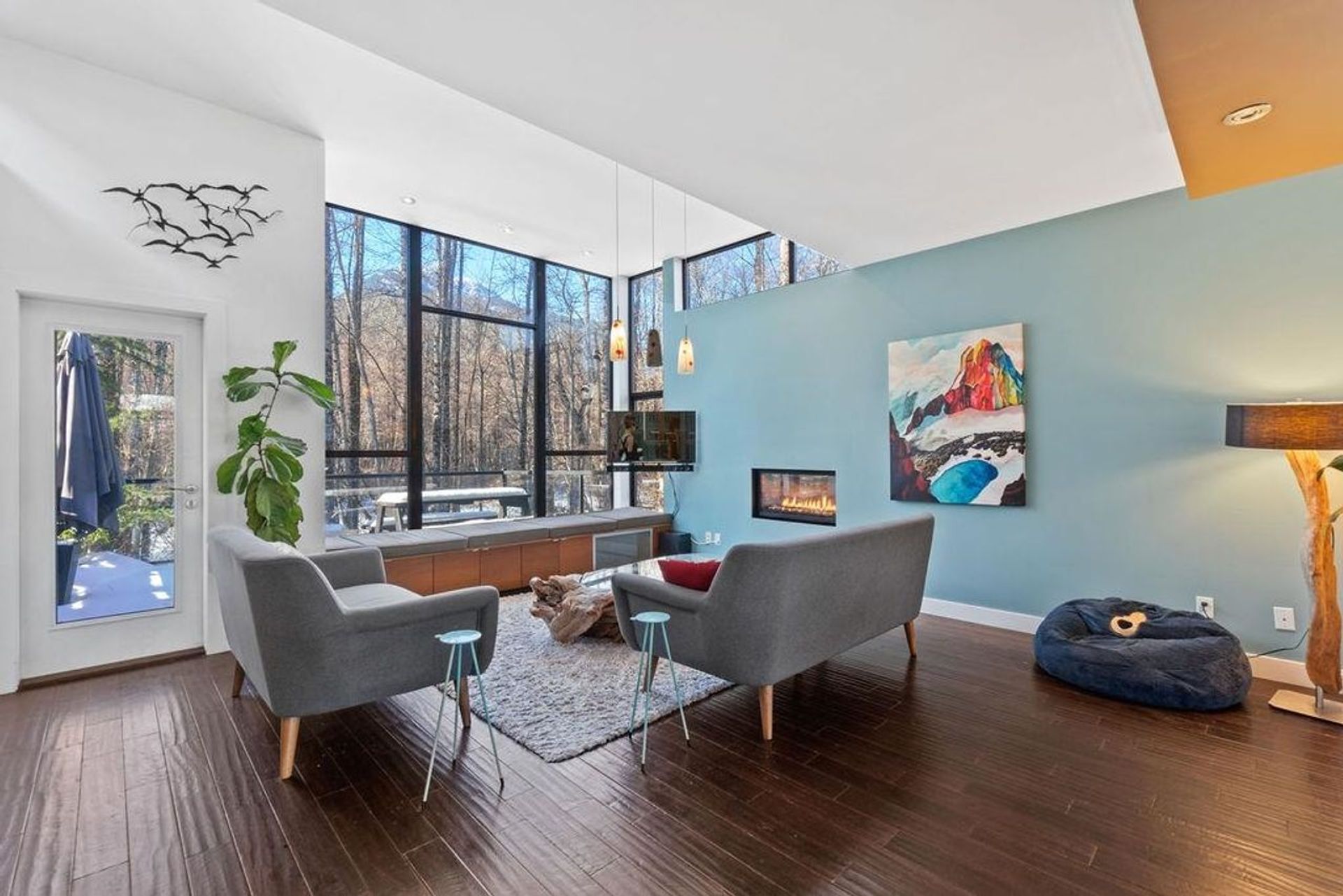 40137-government-road-garibaldi-estates-squamish-03-1