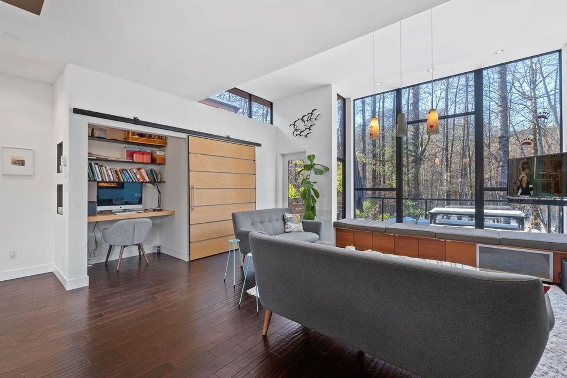 40137-government-road-garibaldi-estates-squamish-10-1