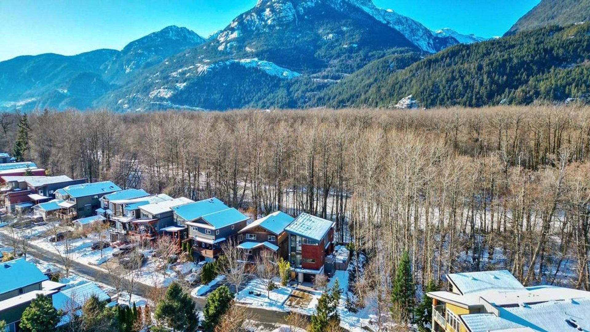 40137-government-road-garibaldi-estates-squamish-39