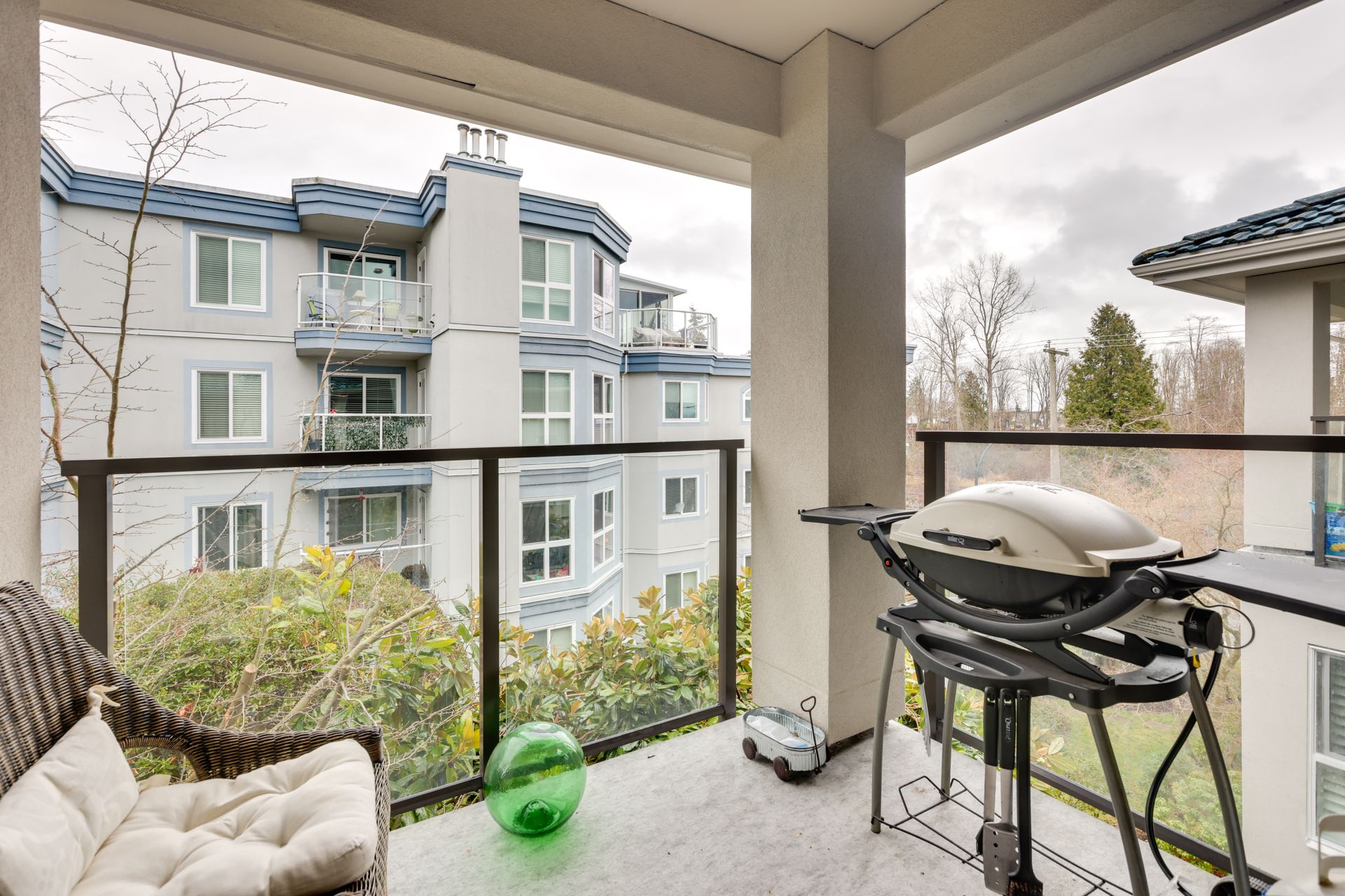 820-habgood-street-white-rock-south-surrey-white-rock-11